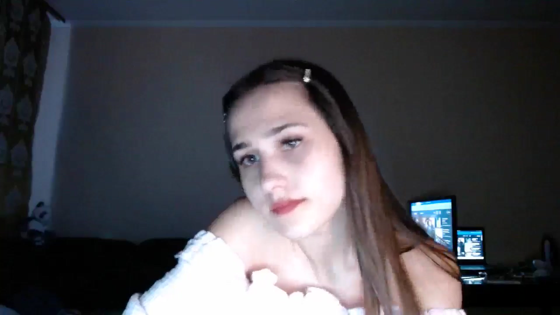 Gallery image thumbnail from Mary_Baxter's myfreecams stream on, 07/27/2025, 17:22 image 18 of 20
