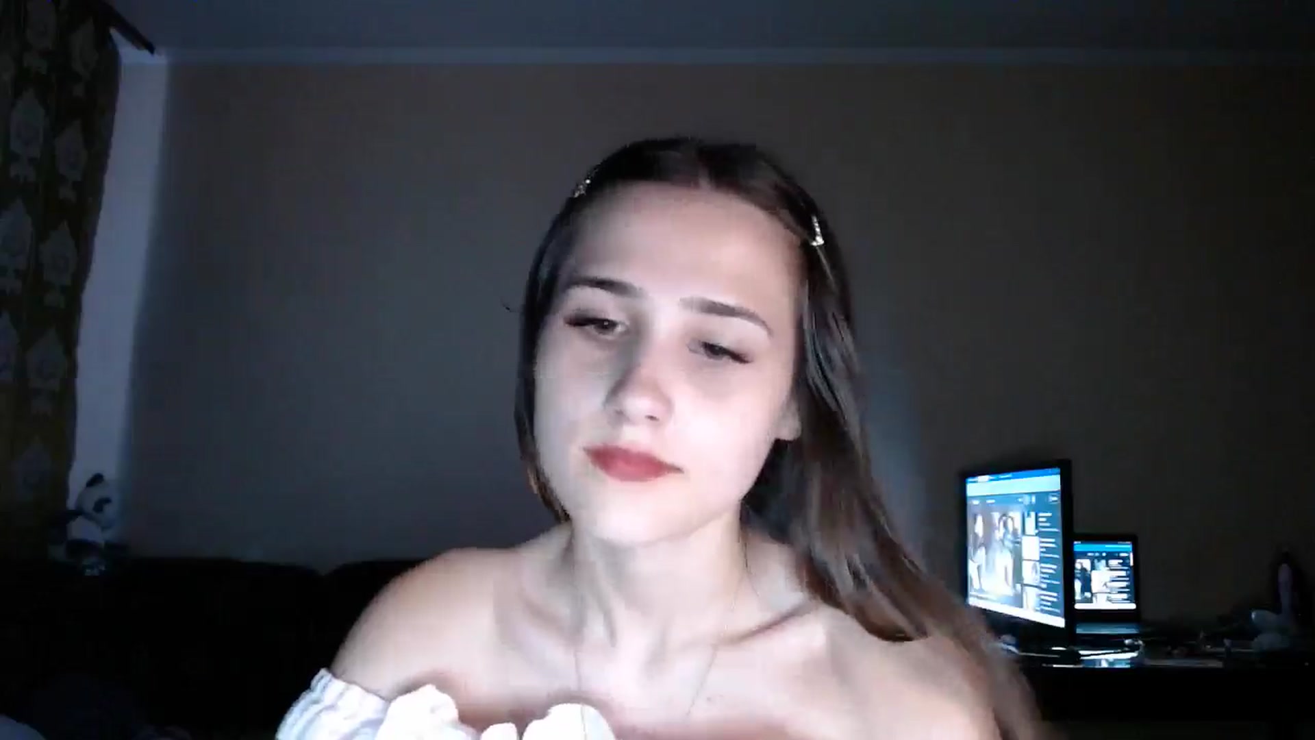 Gallery image thumbnail from Mary_Baxter's myfreecams stream on, 07/27/2025, 17:22 image 16 of 20