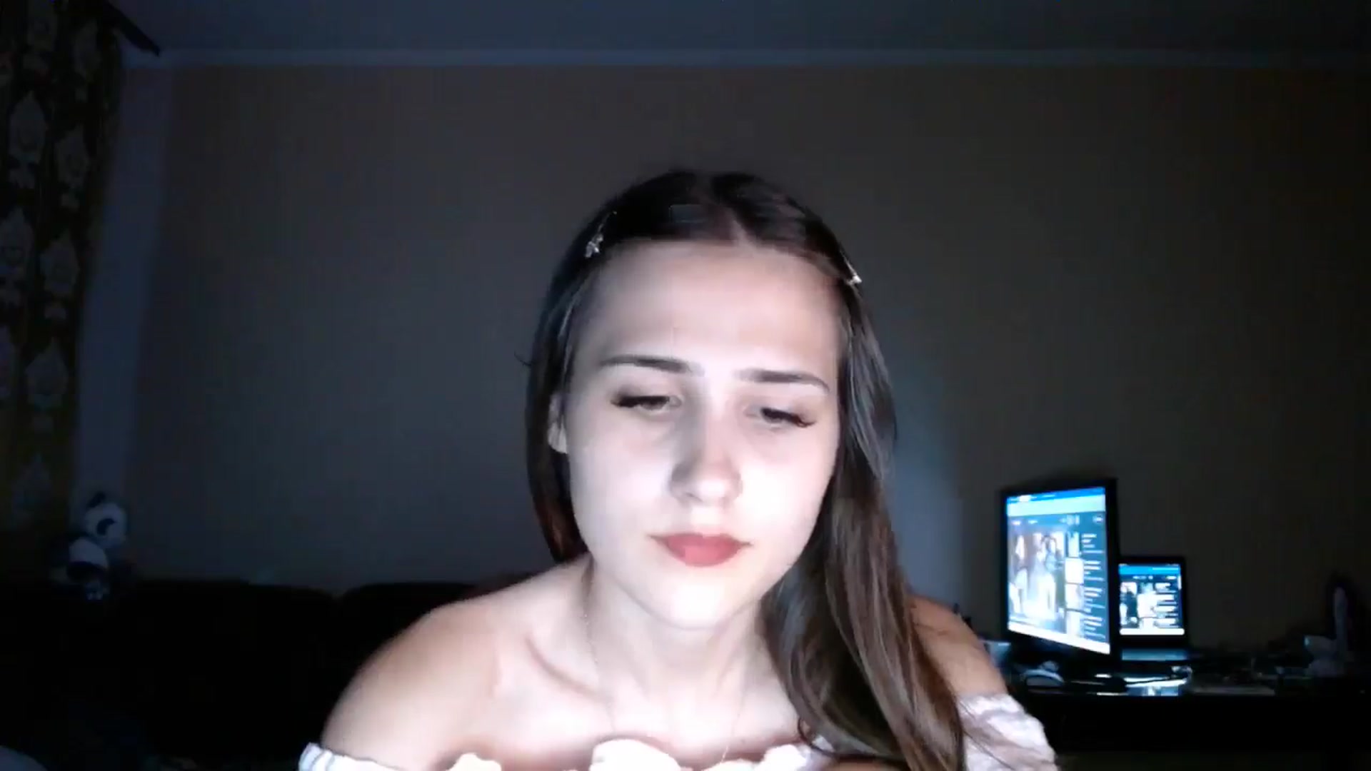 Gallery image thumbnail from Mary_Baxter's myfreecams stream on, 07/27/2025, 17:54 image 7 of 20
