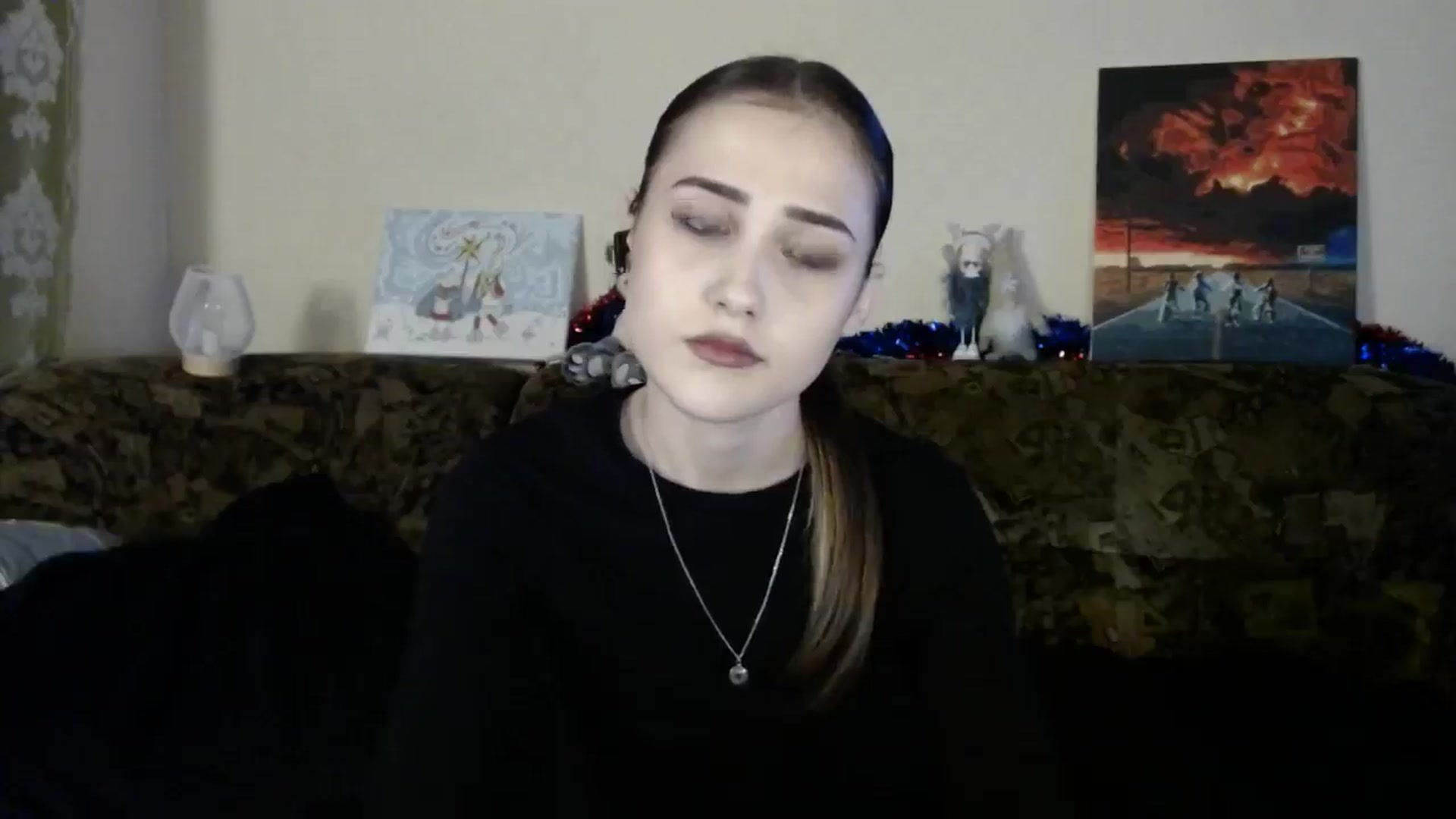 Gallery image thumbnail from Mary_Baxter's myfreecams stream on, 12/30/2025, 17:24 image 12 of 20