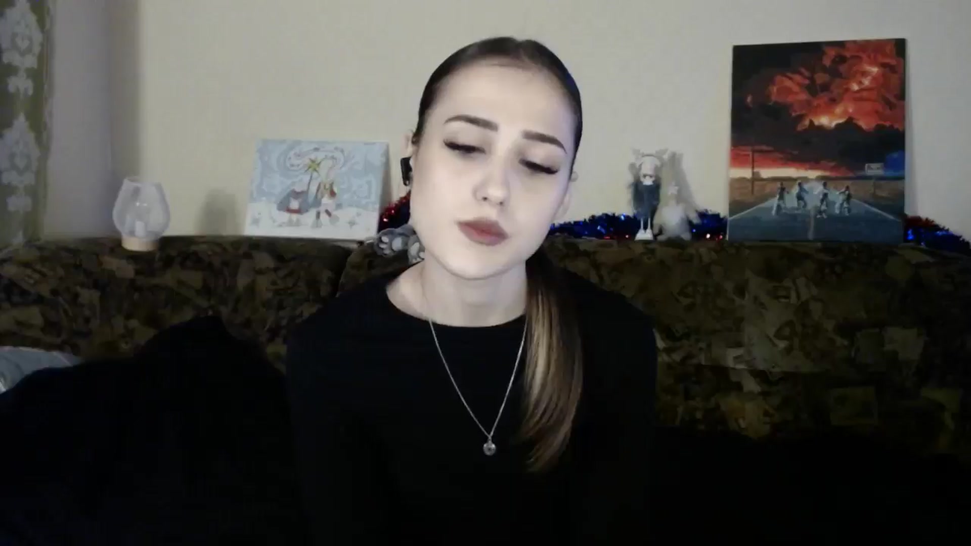 Gallery image thumbnail from Mary_Baxter's myfreecams stream on, 12/30/2025, 17:24 image 16 of 20