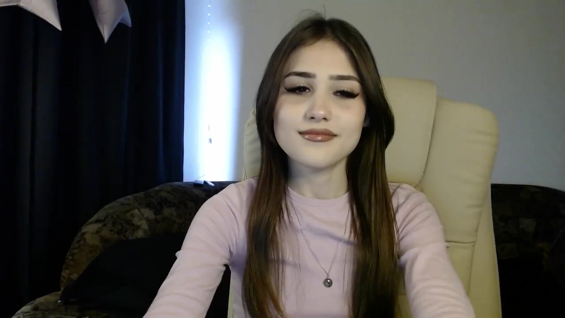 Gallery image thumbnail from Mary_Baxter's myfreecams stream on, 04/11/2026, 15:21 image 5 of 20