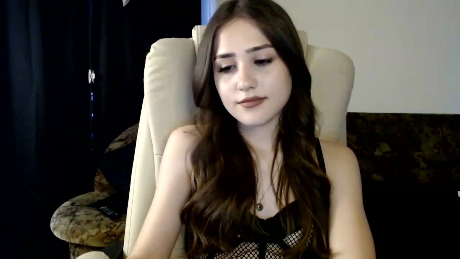 Gallery image thumbnail from Mary_Baxter's myfreecams stream on, 07/11/2026, 17:39 image 14 of 20