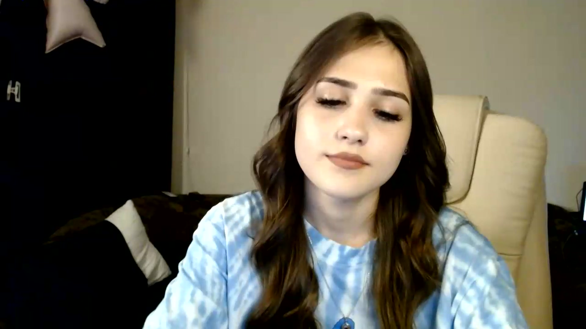 Gallery image thumbnail from Mary_Baxter's myfreecams stream on, 08/12/2026, 18:11 image 2 of 20