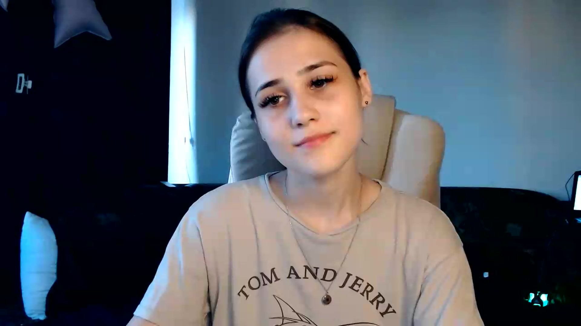 Gallery image thumbnail from Mary_Baxter's myfreecams stream on, 08/16/2026, 16:06 image 15 of 20