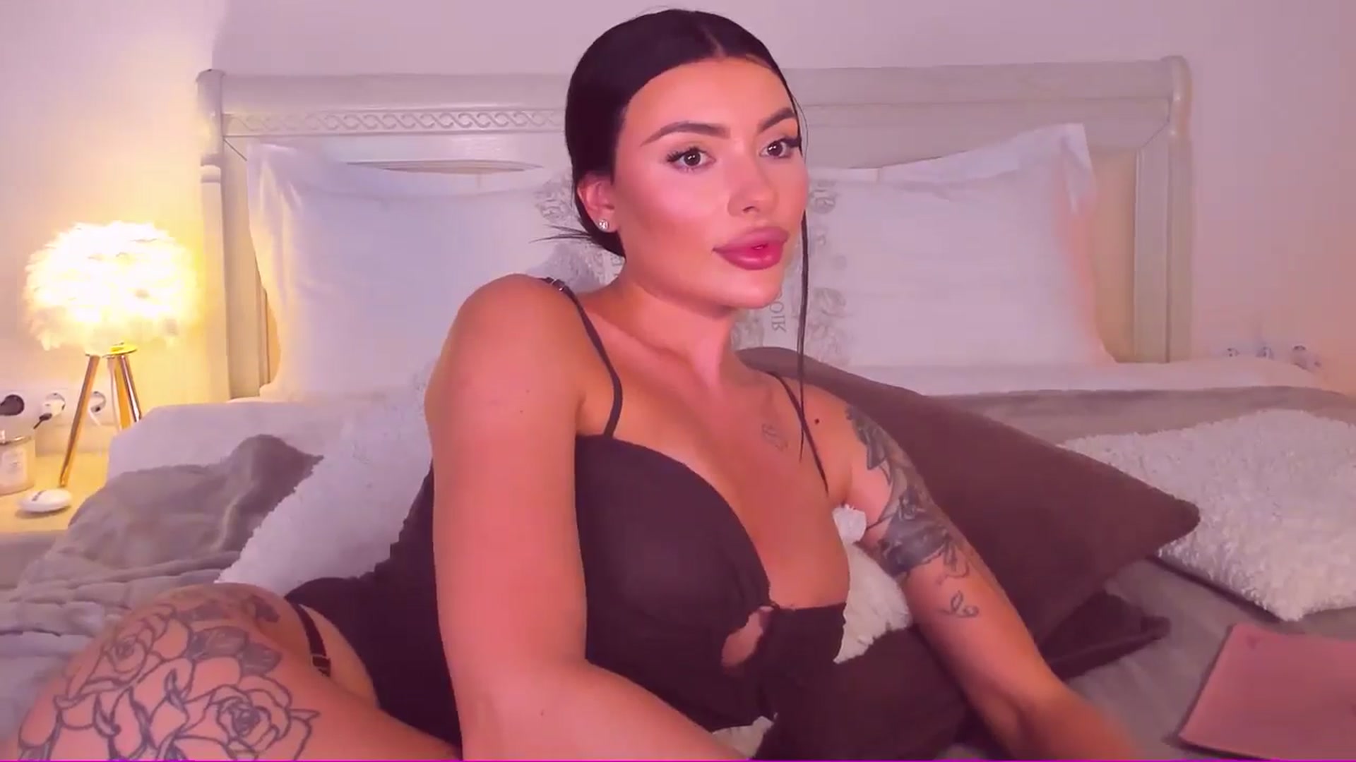 Gallery image thumbnail from Mary_Harris_'s myfreecams stream on, 06/03/2024, 22:39 image 10 of 20