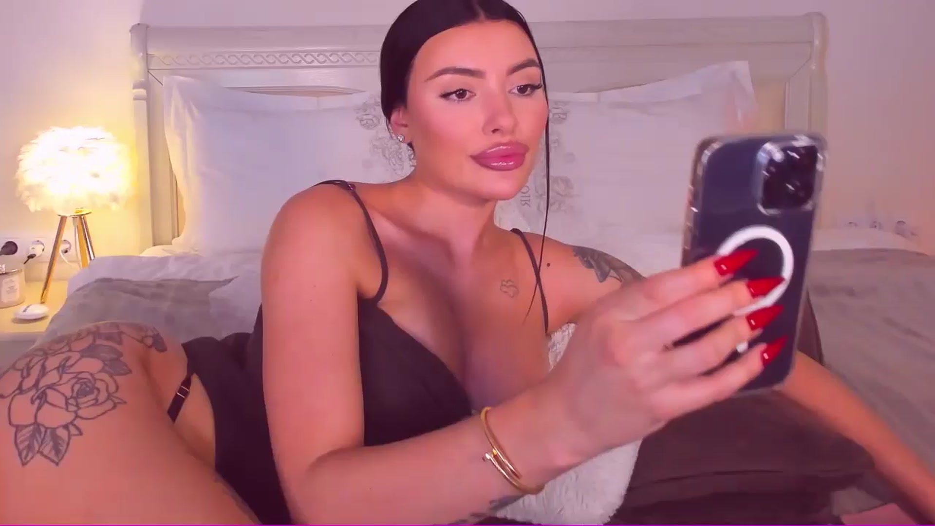 Gallery image thumbnail from Mary_Harris_'s myfreecams stream on, 06/04/2024, 24:00 image 1 of 20
