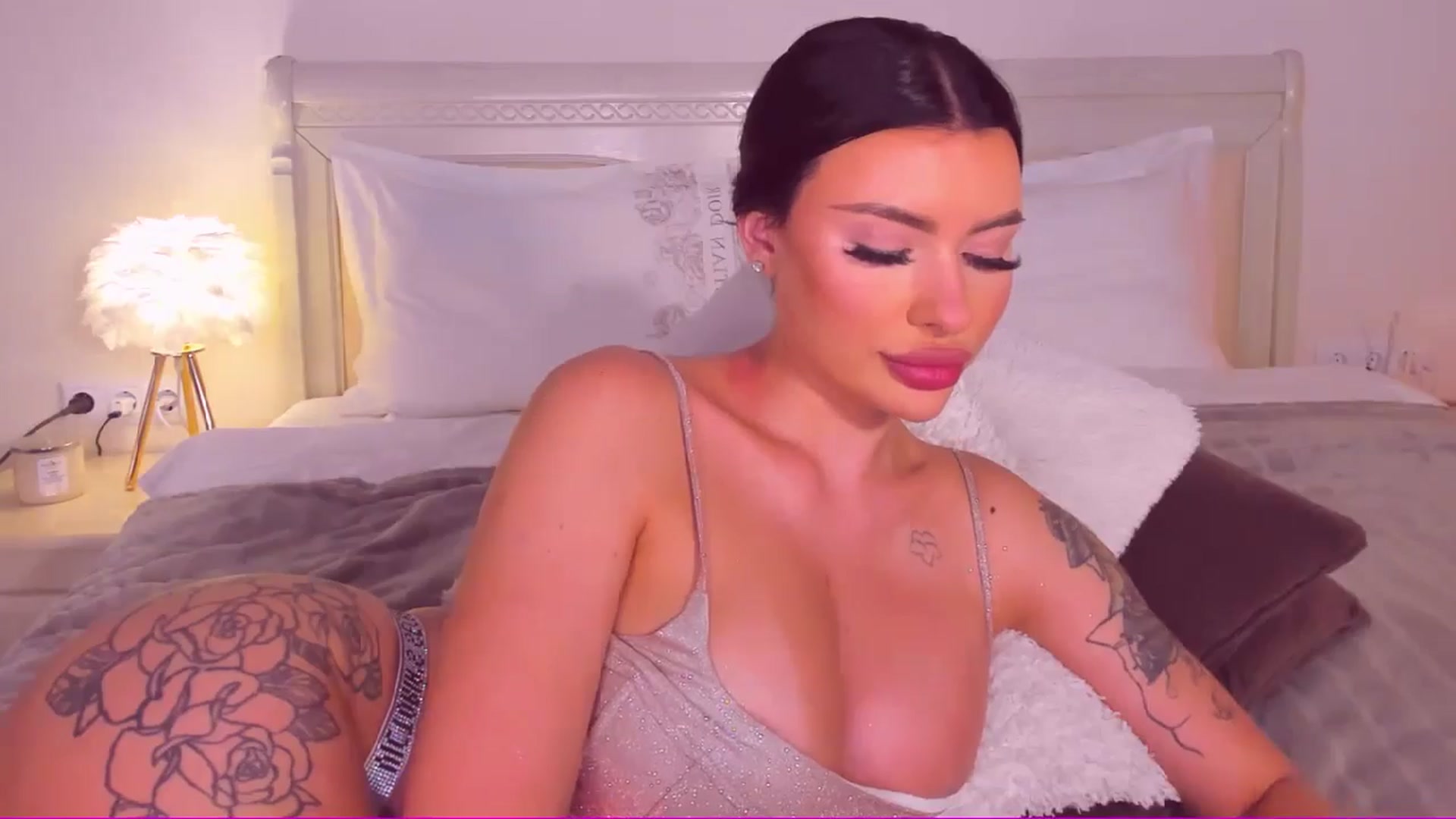 Gallery image thumbnail from Mary_Harris_'s myfreecams stream on, 06/05/2024, 22:14 image 7 of 20