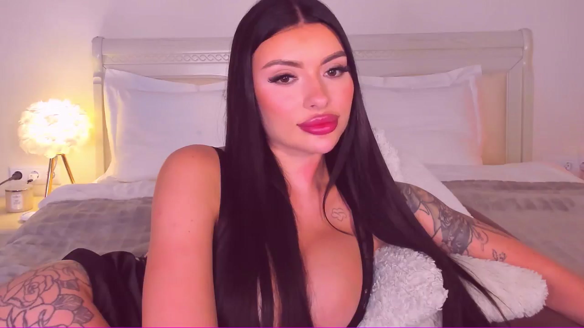 Gallery image thumbnail from Mary_Harris_'s myfreecams stream on, 06/10/2024, 23:55 image 12 of 20