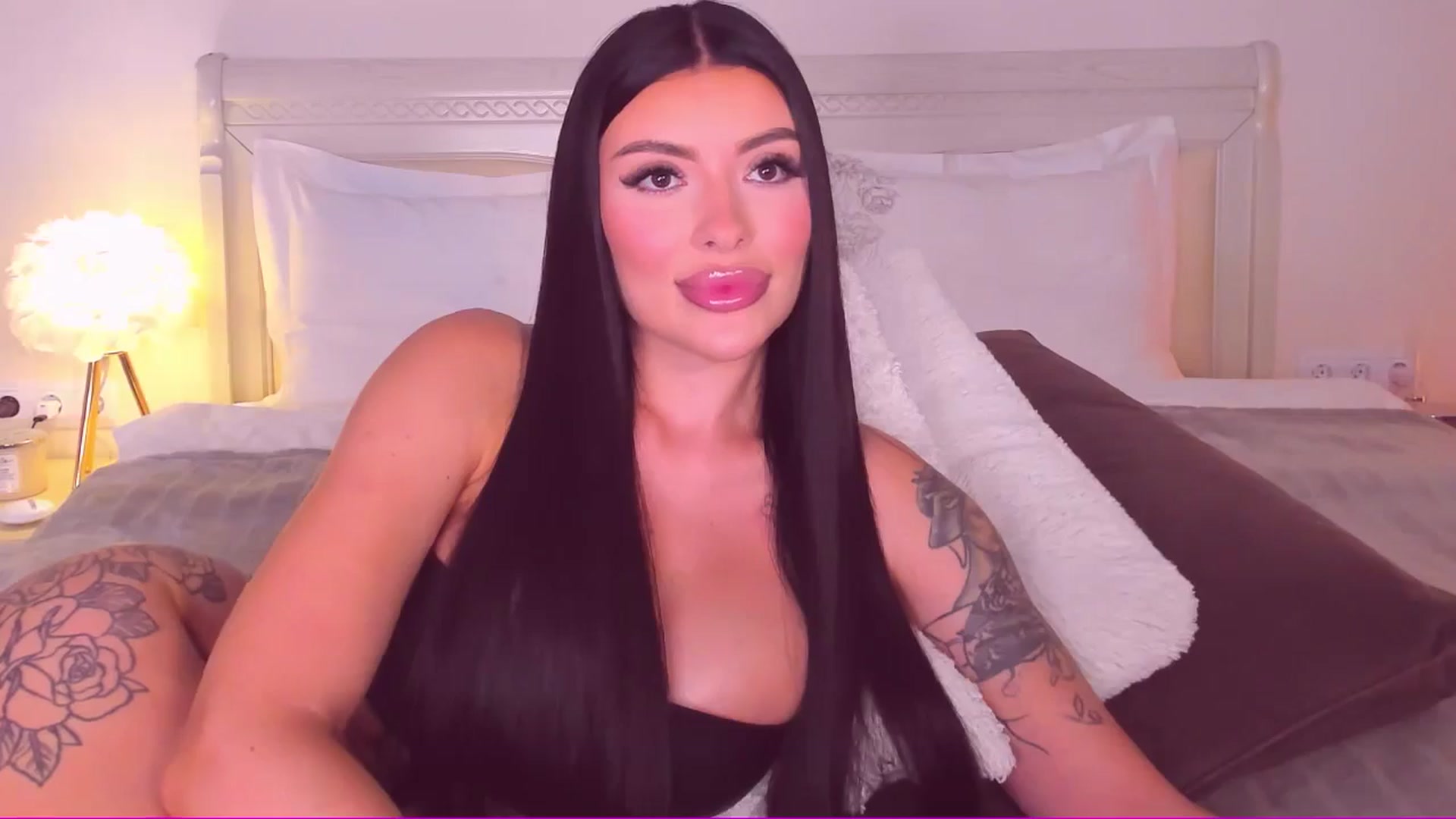 Gallery image thumbnail from Mary_Harris_'s myfreecams stream on, 06/11/2024, 19:28 image 11 of 20
