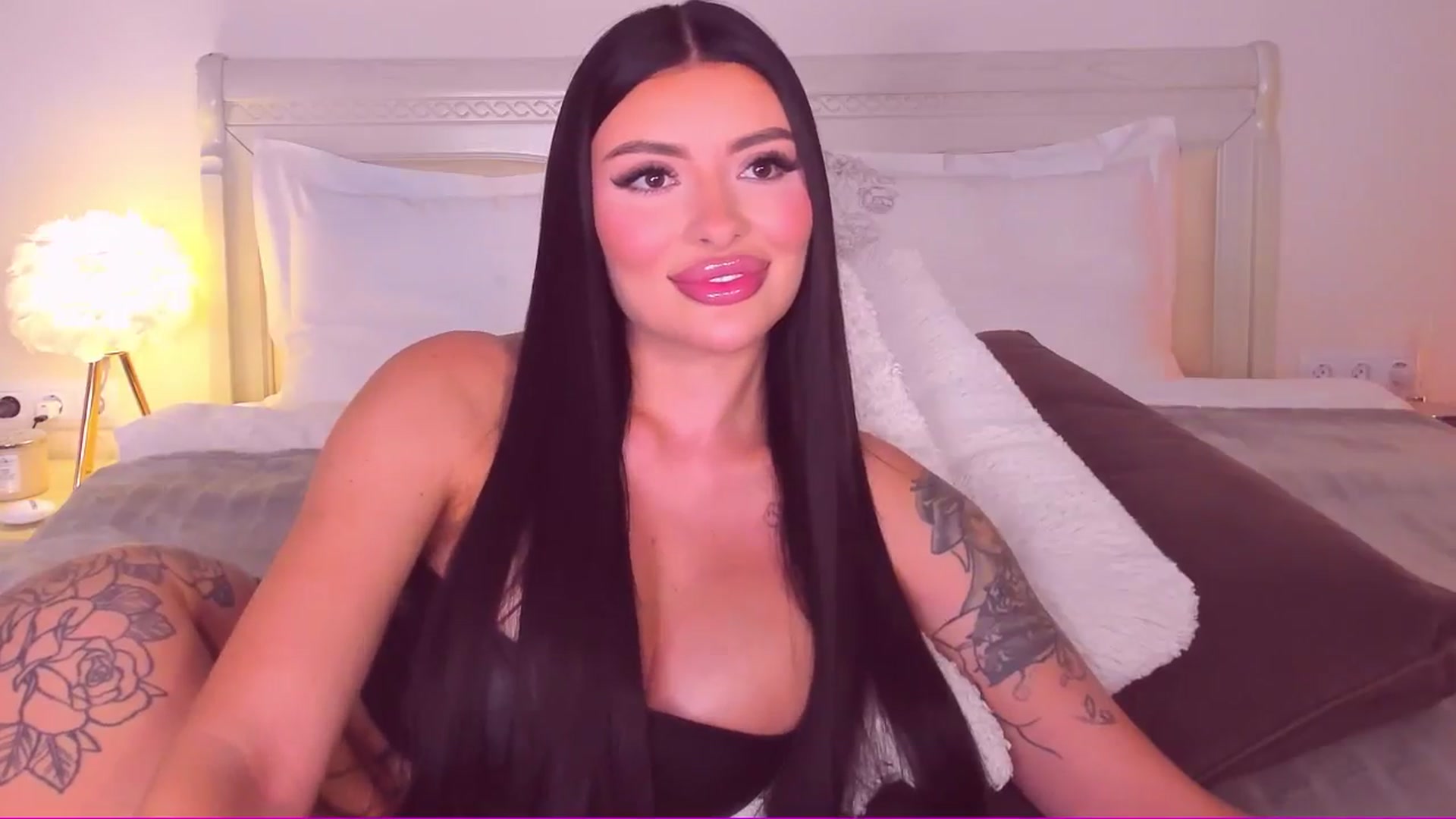 Gallery image thumbnail from Mary_Harris_'s myfreecams stream on, 06/11/2024, 19:28 image 15 of 20