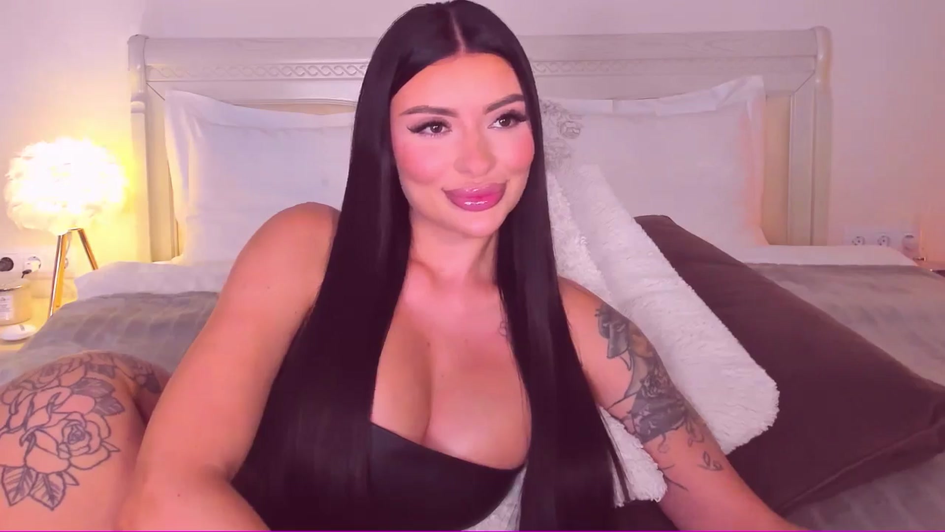 Gallery image thumbnail from Mary_Harris_'s myfreecams stream on, 06/11/2024, 19:28 image 7 of 20