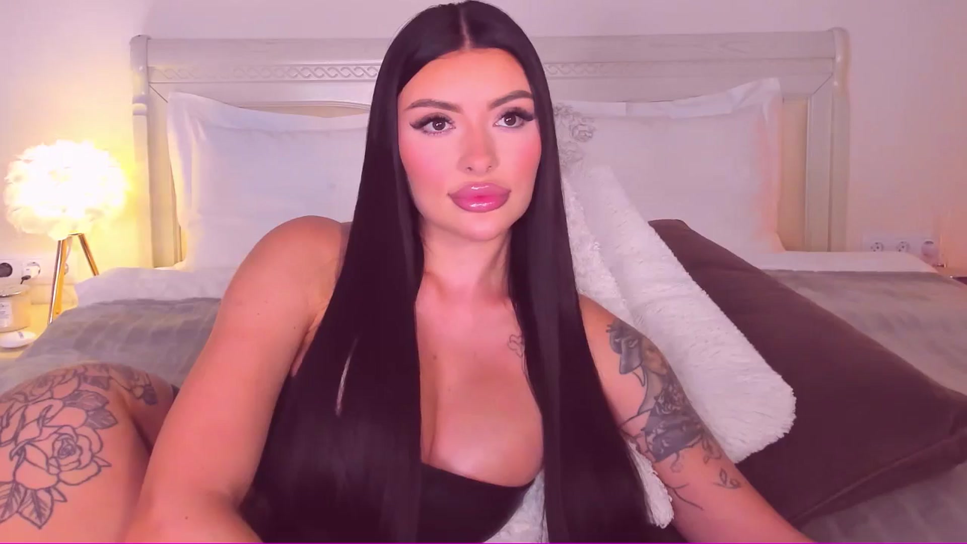 Gallery image thumbnail from Mary_Harris_'s myfreecams stream on, 06/11/2024, 19:28 image 19 of 20
