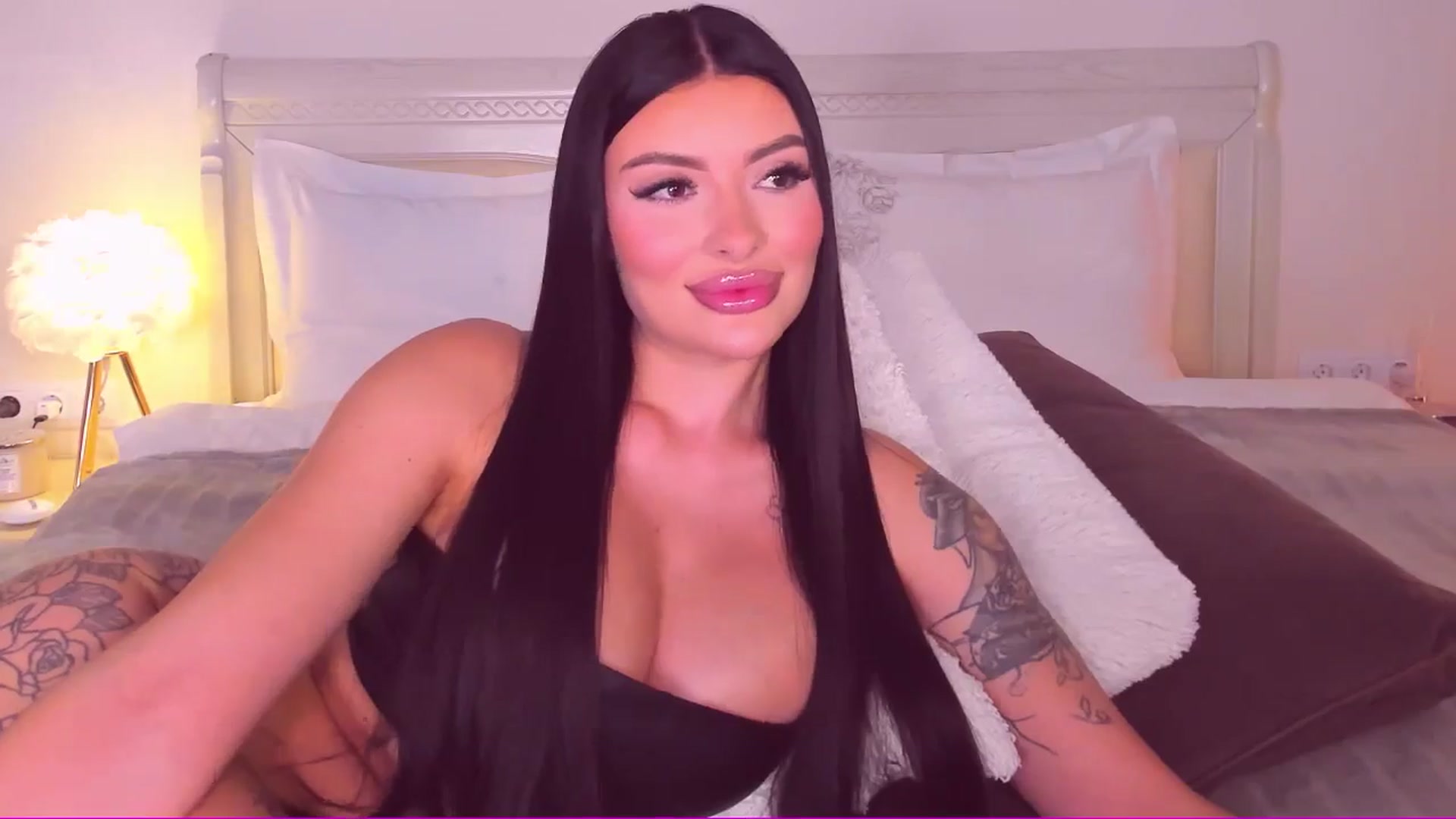 Gallery image thumbnail from Mary_Harris_'s myfreecams stream on, 06/11/2024, 19:28 image 13 of 20