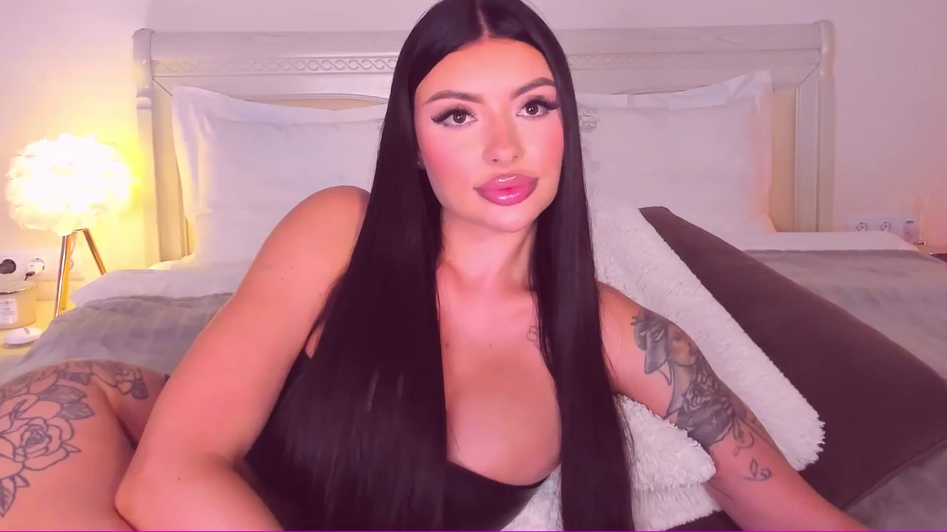 Gallery image thumbnail from Mary_Harris_'s myfreecams stream on, 06/11/2024, 21:14 image 19 of 20