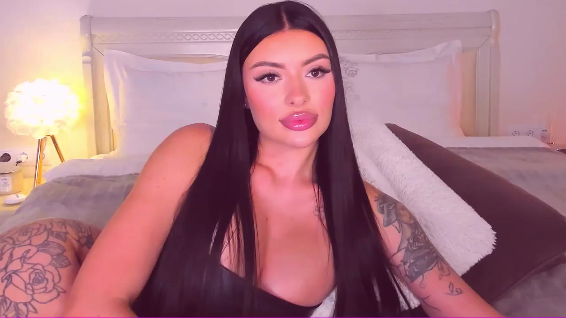 Gallery image thumbnail from Mary_Harris_'s myfreecams stream on, 06/11/2024, 21:46 image 7 of 20
