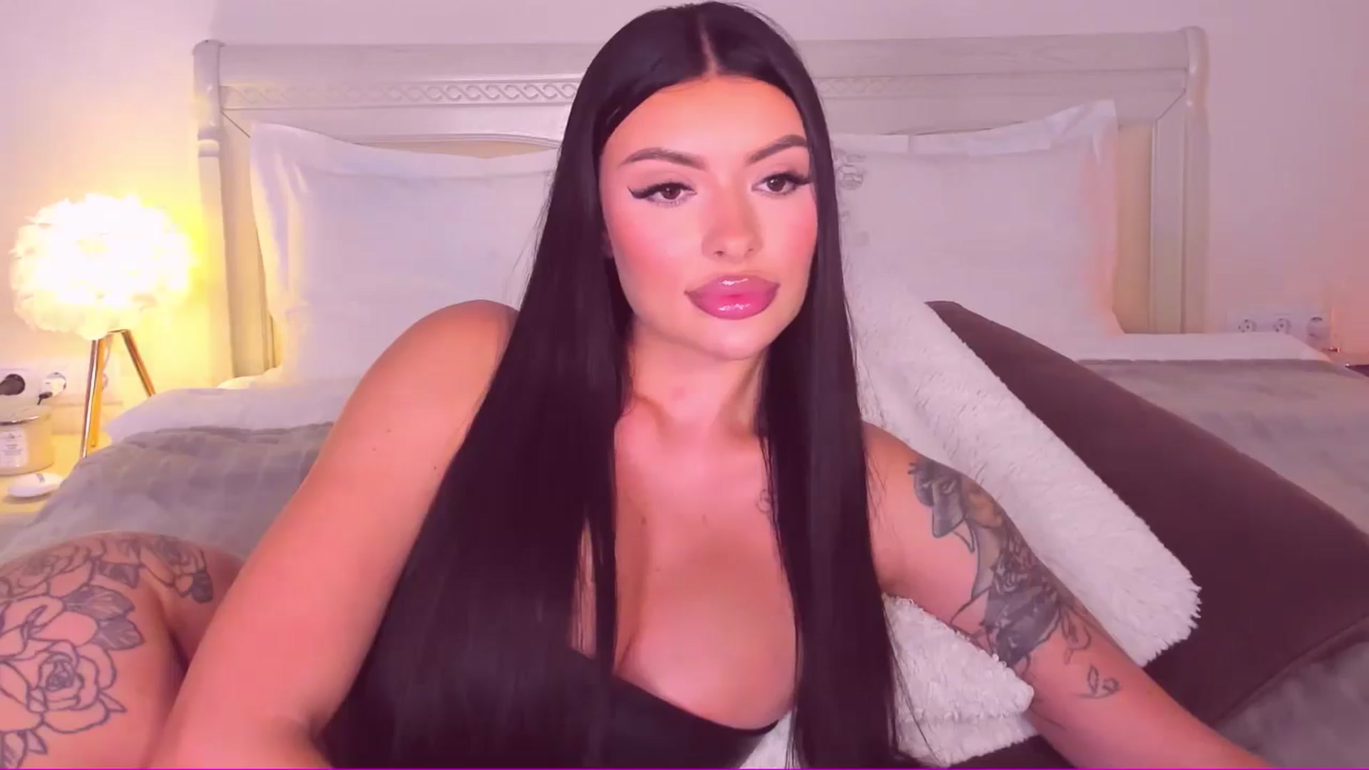 Gallery image thumbnail from Mary_Harris_'s myfreecams stream on, 06/11/2024, 21:46 image 2 of 20