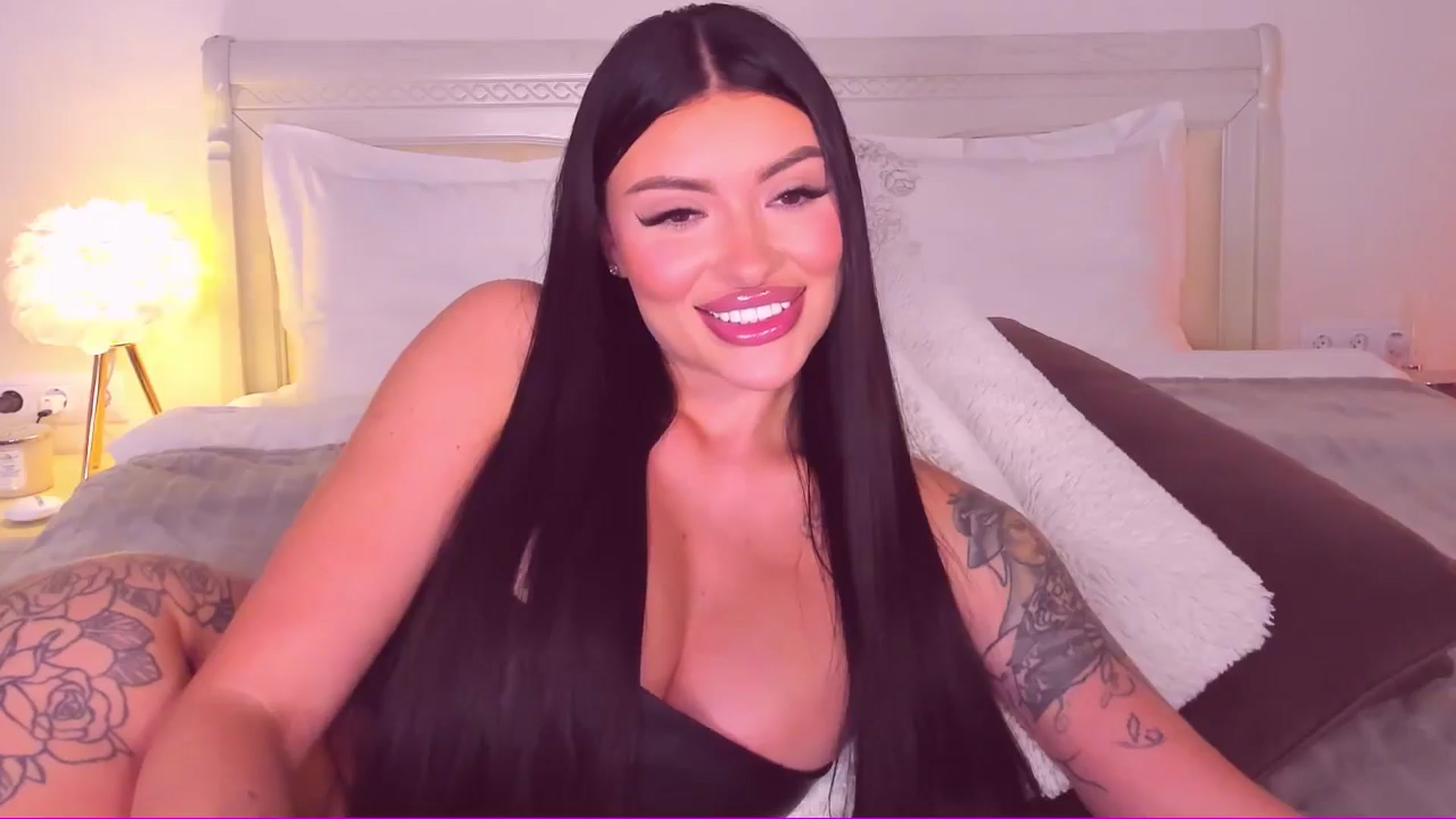 Gallery image thumbnail from Mary_Harris_'s myfreecams stream on, 06/11/2024, 21:46 image 12 of 20