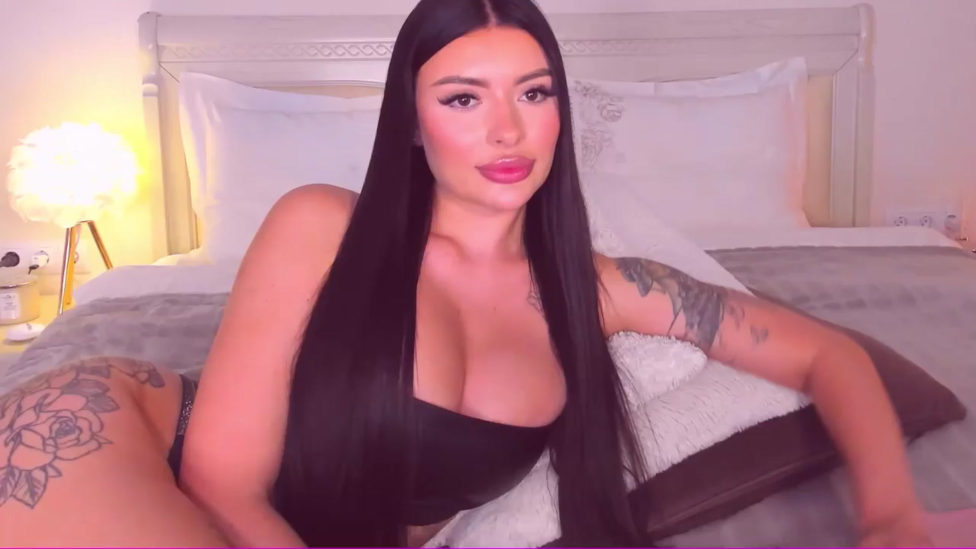 Gallery image thumbnail from Mary_Harris_'s myfreecams stream on, 06/11/2024, 22:43 image 9 of 20