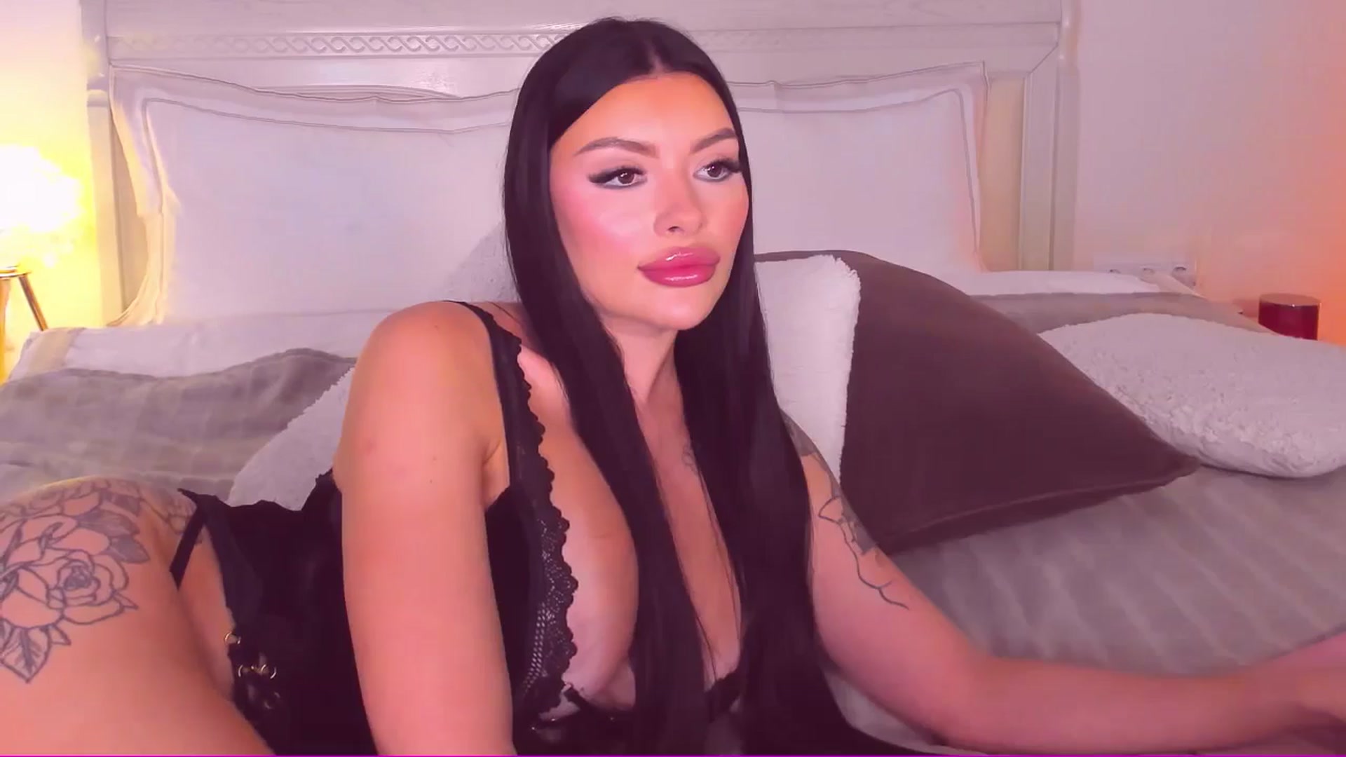 Gallery image thumbnail from Mary_Harris_'s myfreecams stream on, 06/13/2024, 24:05 image 20 of 20