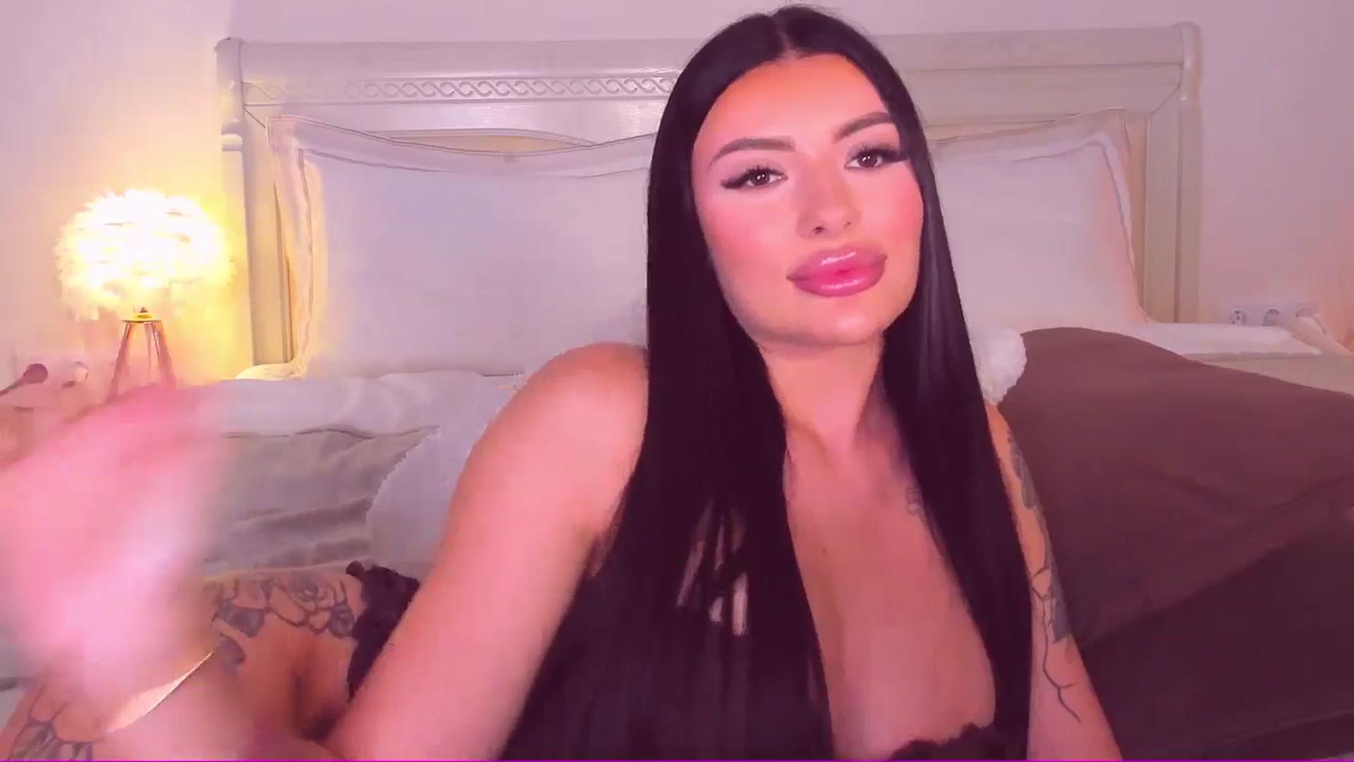 Gallery image thumbnail from Mary_Harris_'s myfreecams stream on, 06/17/2024, 11:10 image 19 of 20
