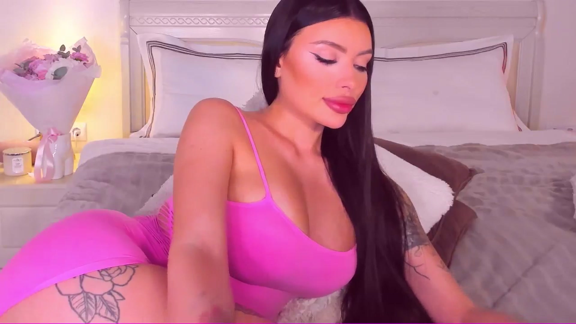 Gallery image thumbnail from Mary_Harris_'s myfreecams stream on, 06/28/2024, 23:43 image 17 of 20