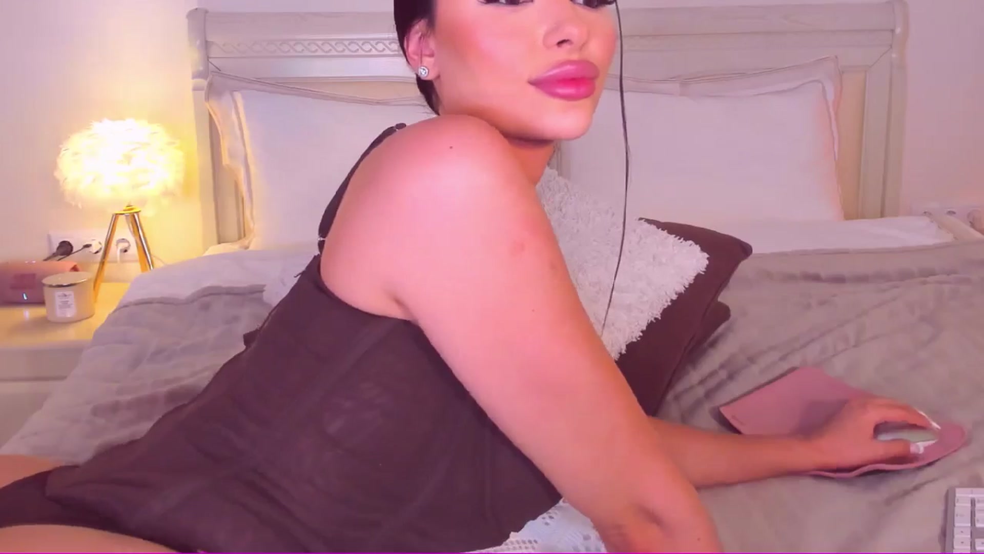Gallery image thumbnail from Mary_Harris_'s myfreecams stream on, 08/08/2024, 13:41 image 8 of 20