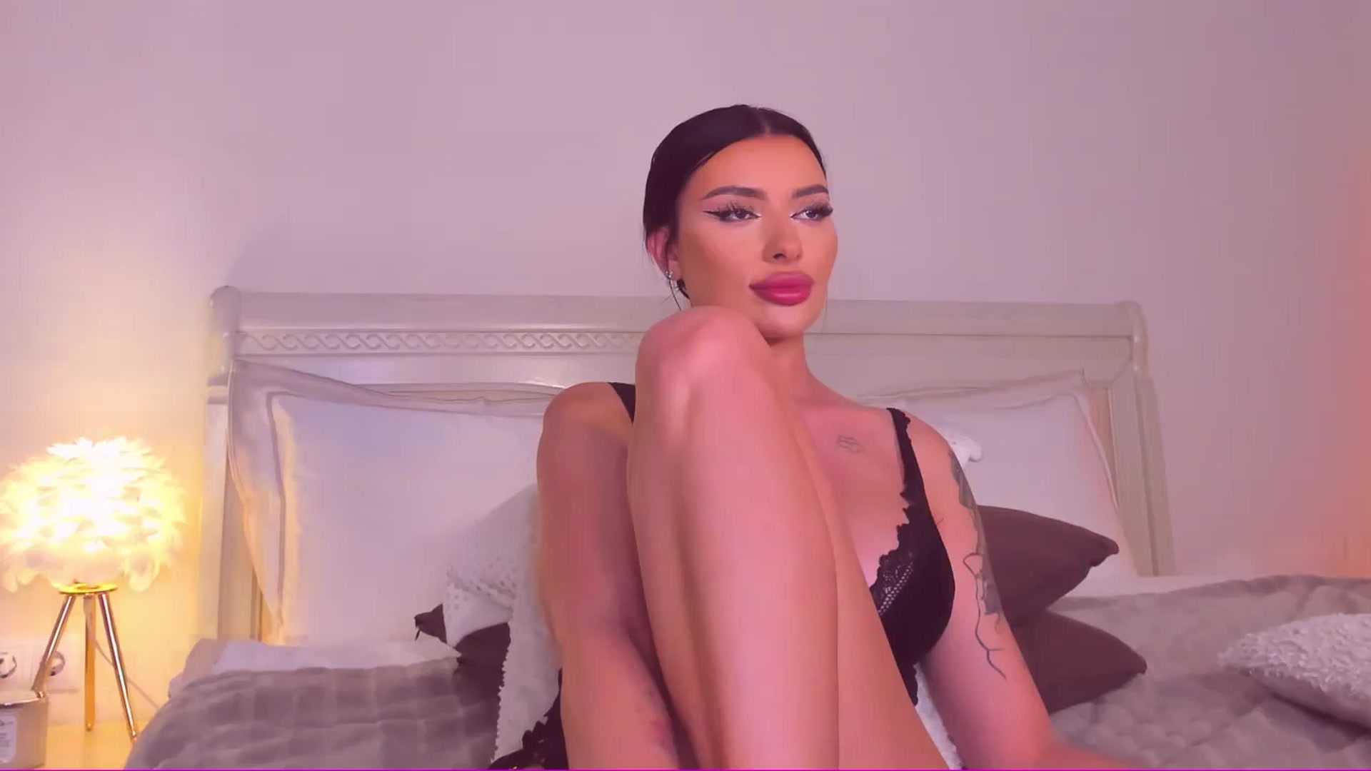 Gallery image thumbnail from Mary_Harris_'s myfreecams stream on, 08/10/2024, 07:31 image 8 of 20
