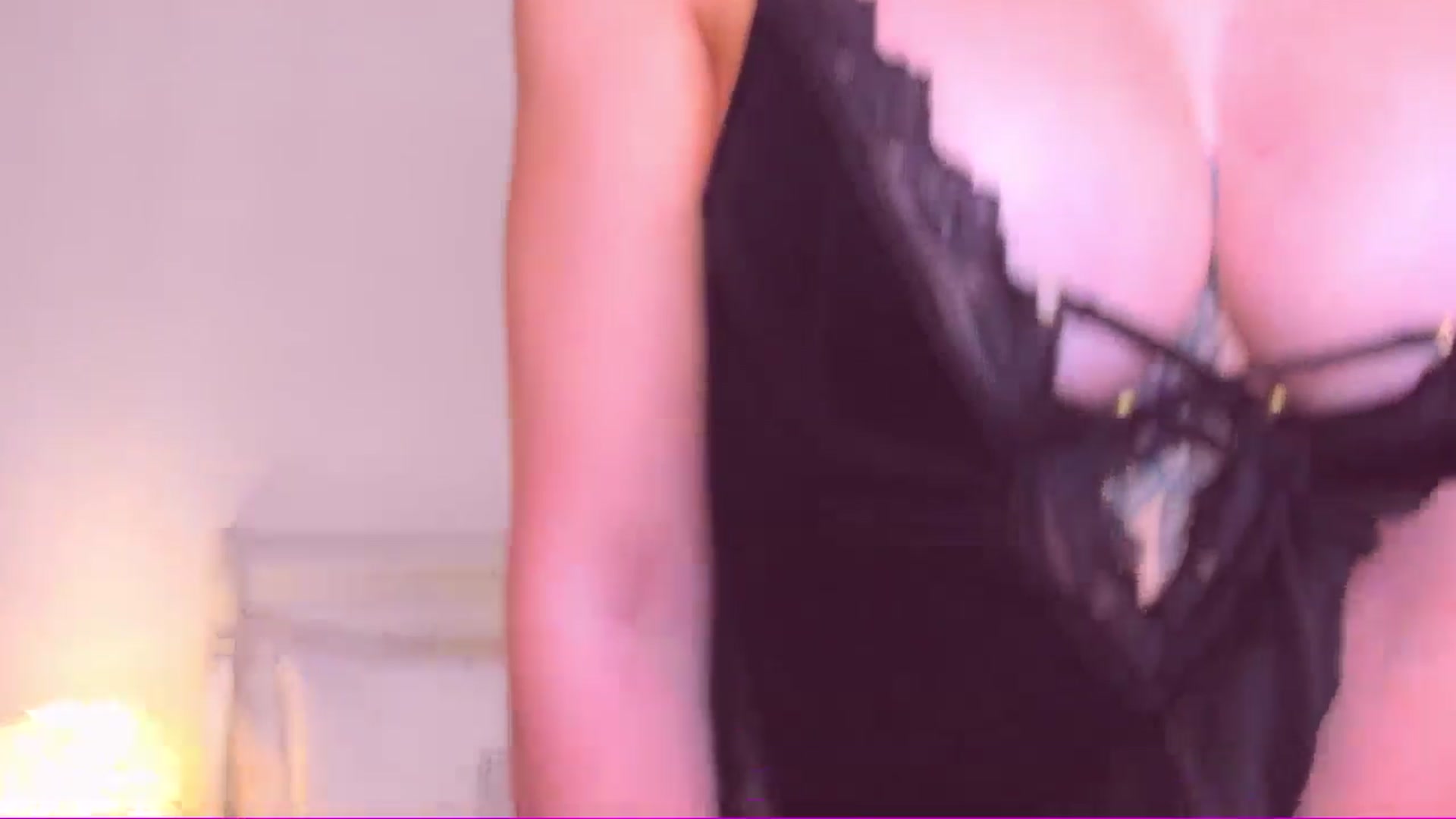 Gallery image thumbnail from Mary_Harris_'s myfreecams stream on, 08/10/2024, 07:31 image 9 of 20