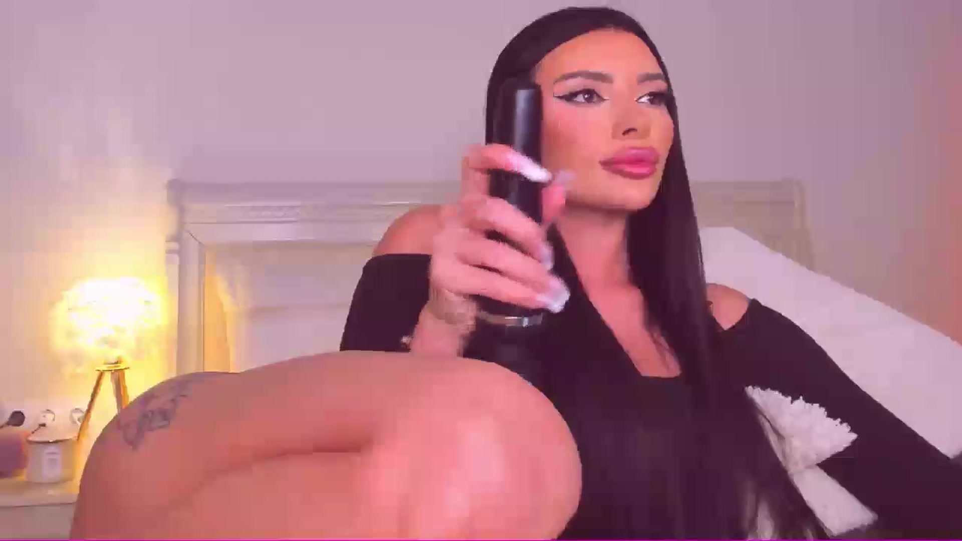 Gallery image thumbnail from Mary_Harris_'s myfreecams stream on, 08/13/2024, 16:22 image 12 of 20