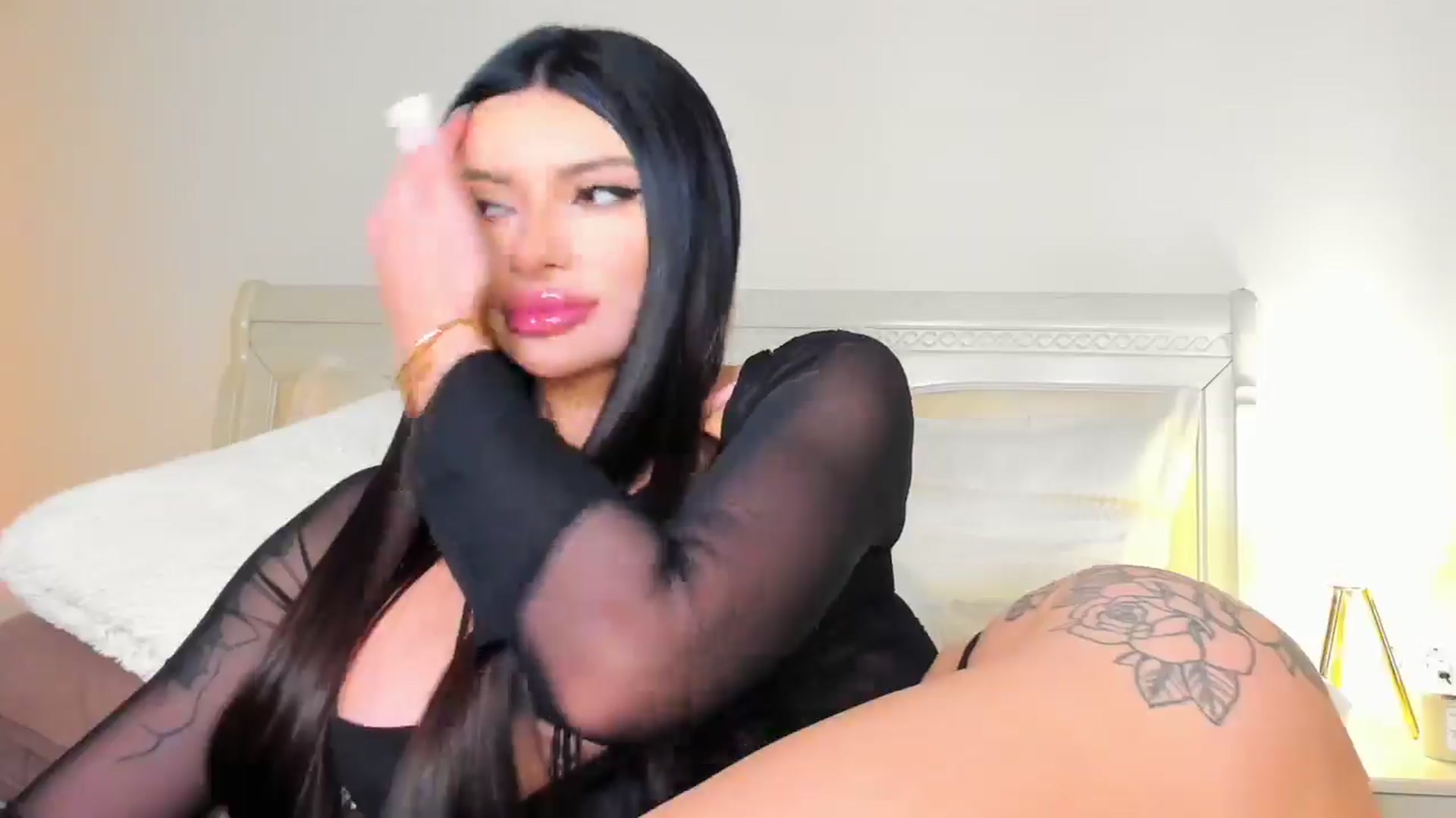 Gallery image thumbnail from Mary_Harris_'s myfreecams stream on, 08/25/2024, 18:37 image 13 of 20