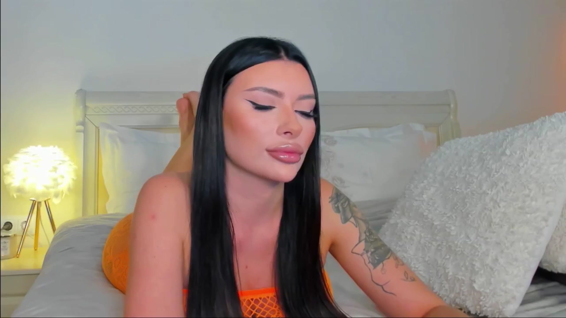 Gallery image thumbnail from Mary_Harris_'s myfreecams stream on, 08/29/2024, 18:25 image 7 of 20