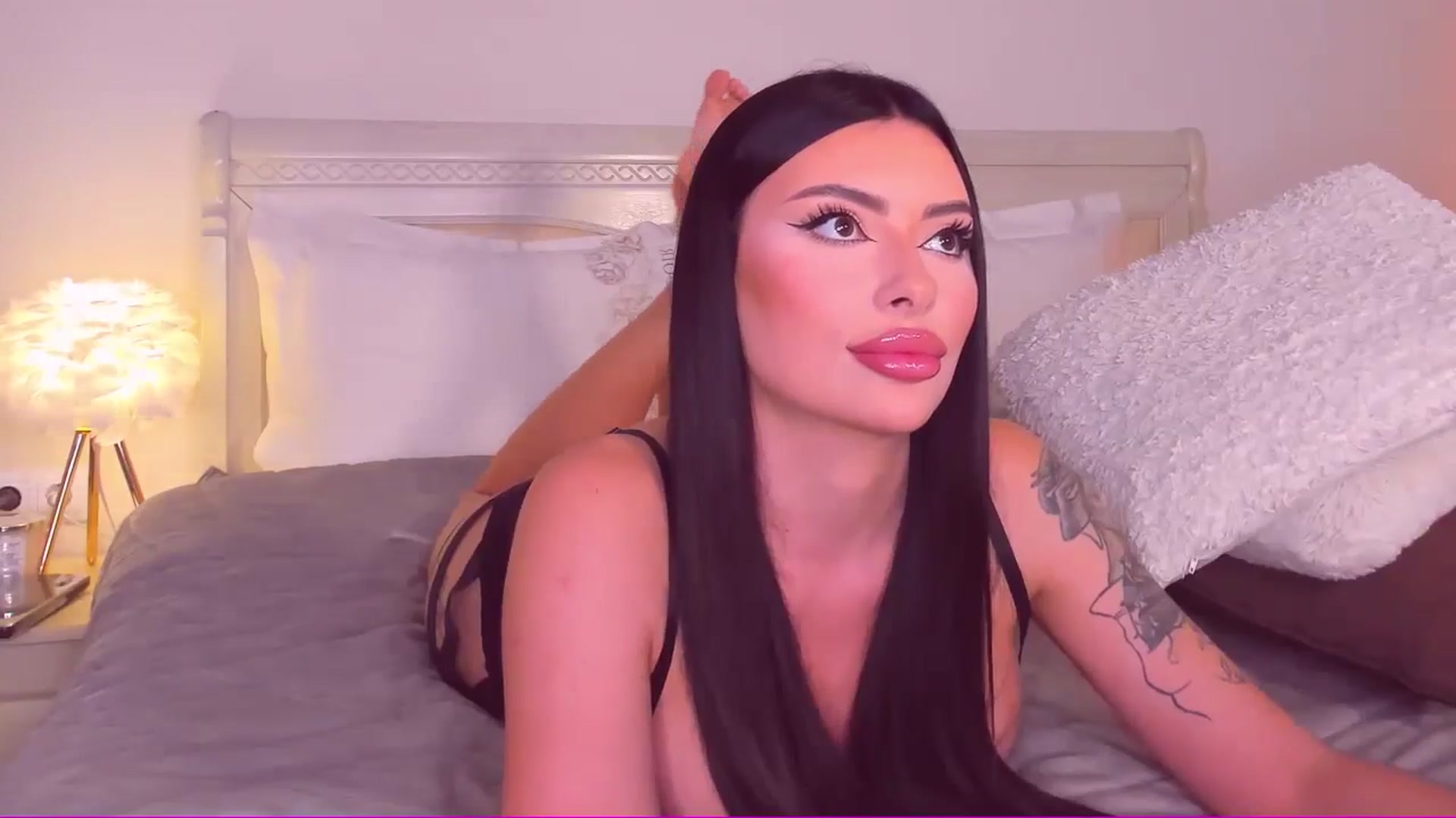 Gallery image thumbnail from Mary_Harris_'s myfreecams stream on, 08/31/2024, 22:21 image 18 of 20