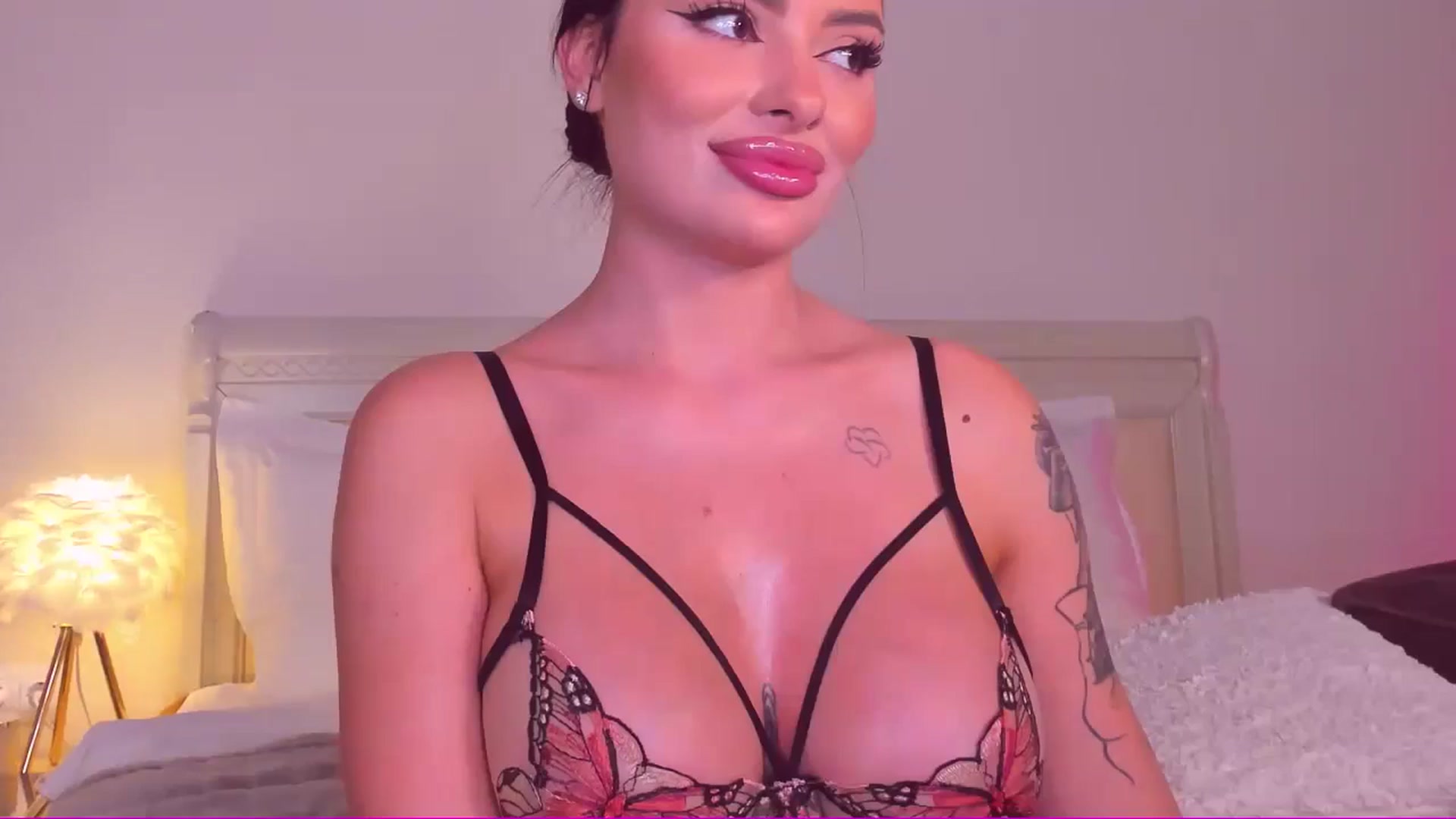 Gallery image thumbnail from Mary_Harris_'s myfreecams stream on, 09/05/2024, 03:30 image 20 of 20
