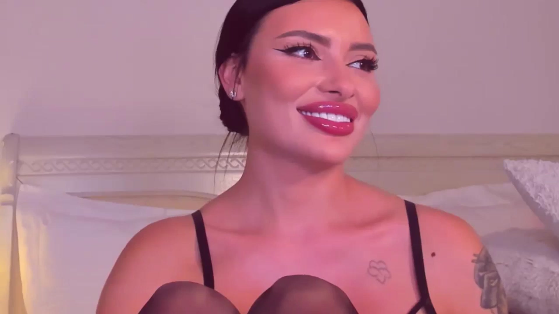 Gallery image thumbnail from Mary_Harris_'s myfreecams stream on, 09/05/2024, 06:19 image 20 of 20