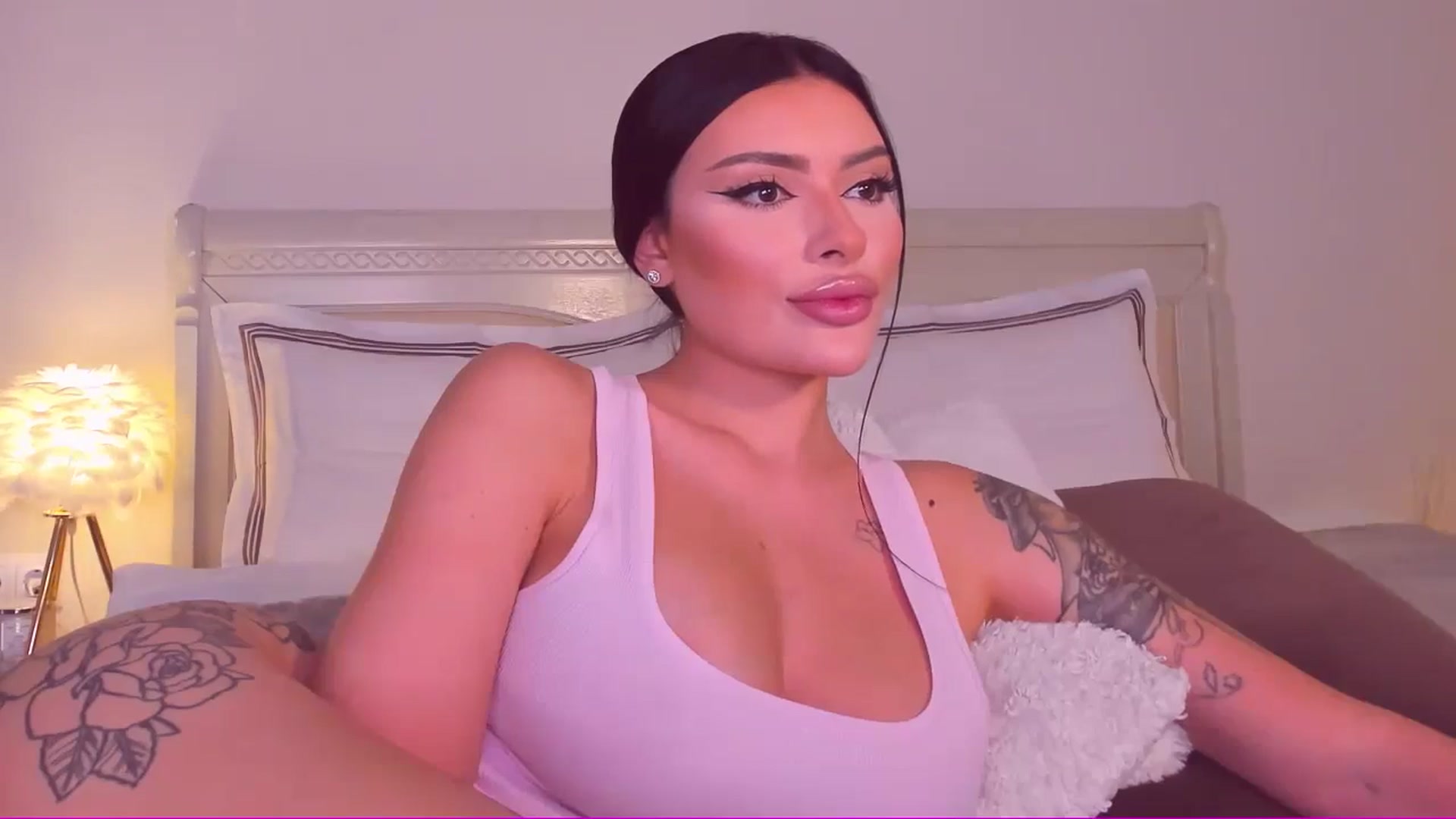 Gallery image thumbnail from Mary_Harris_'s myfreecams stream on, 09/06/2024, 16:16 image 7 of 20