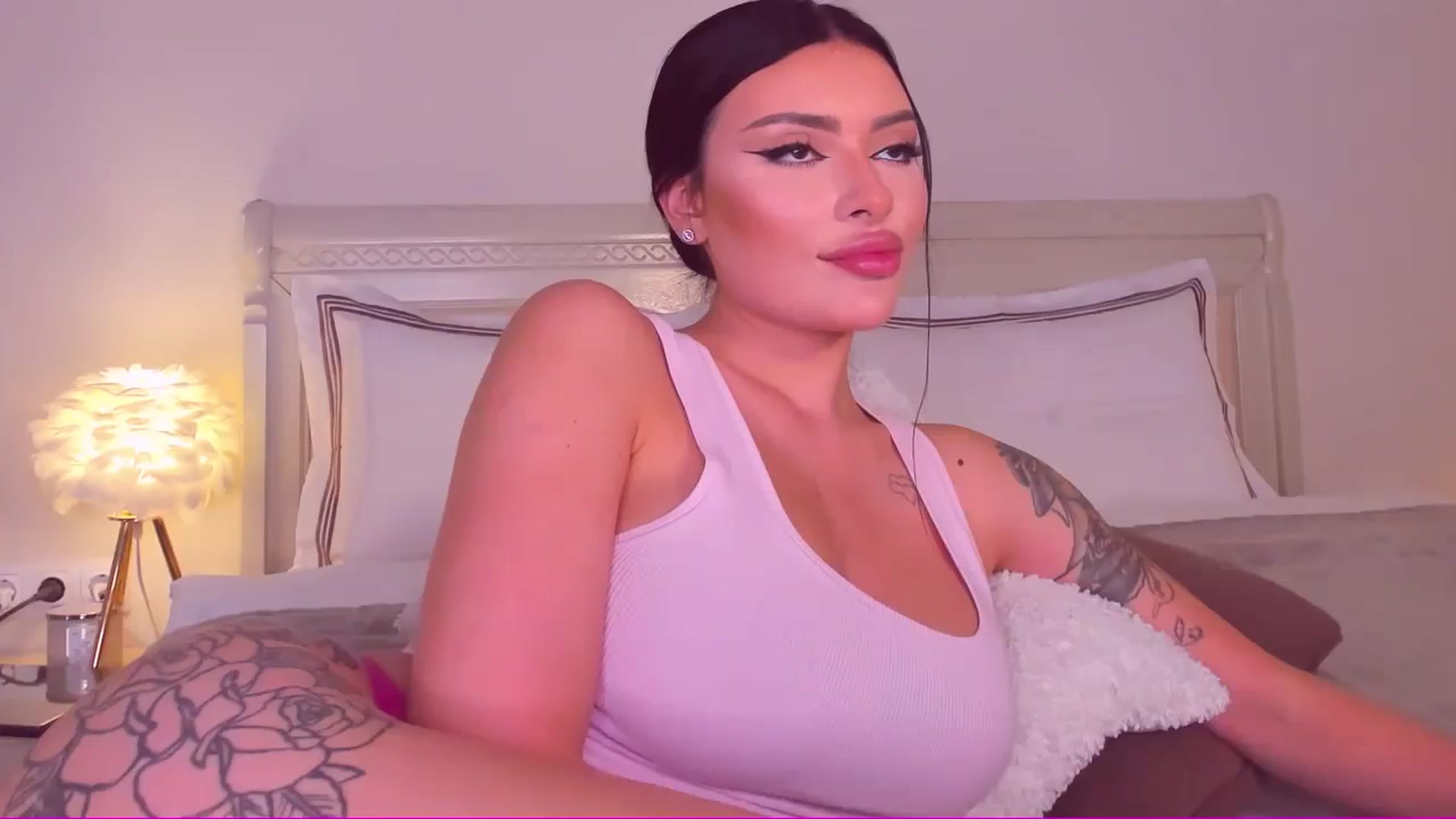 Gallery image thumbnail from Mary_Harris_'s myfreecams stream on, 09/06/2024, 19:33 image 8 of 20