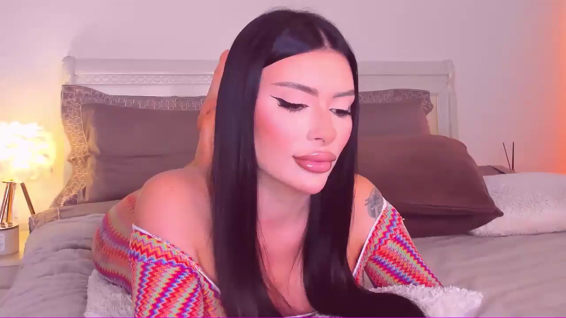 Gallery image thumbnail from Mary_Harris_'s myfreecams stream on, 09/16/2024, 14:40 image 6 of 20