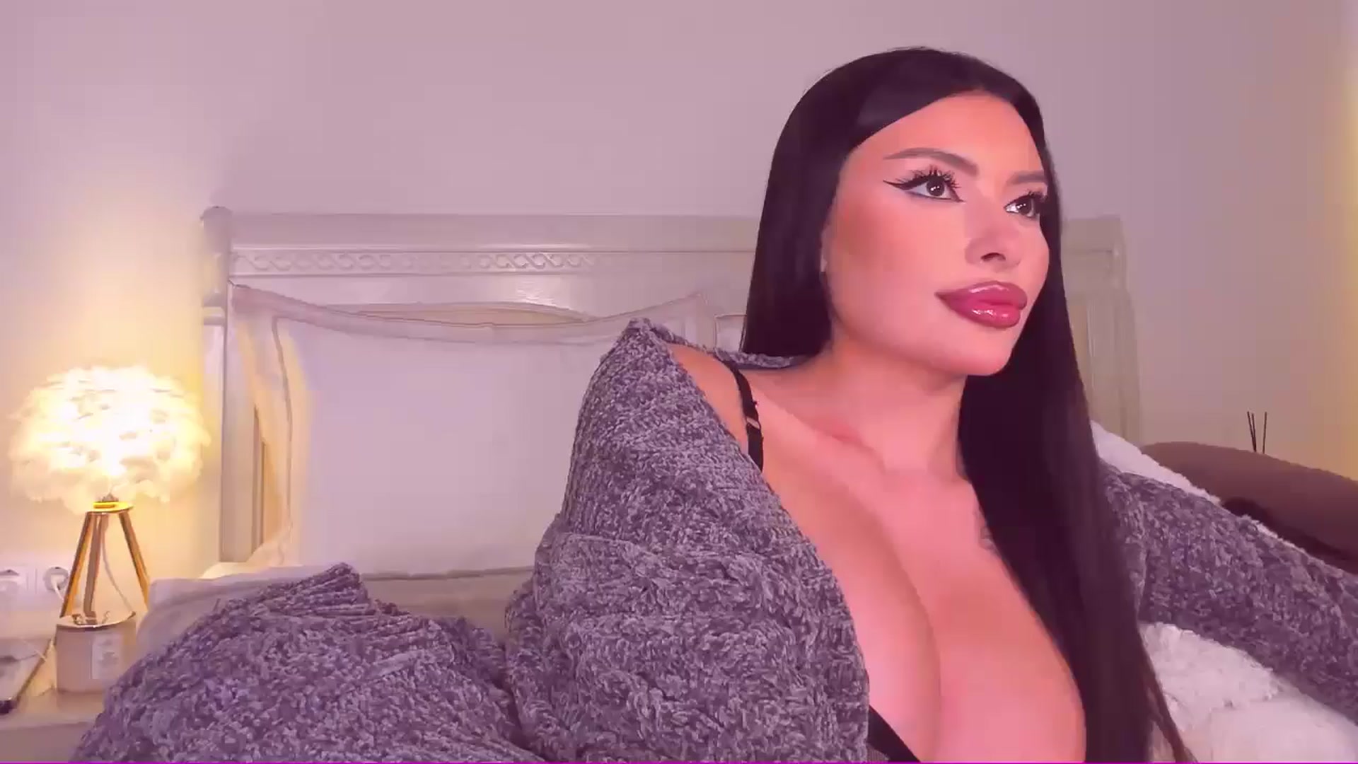 Gallery image thumbnail from Mary_Harris_'s myfreecams stream on, 10/01/2024, 10:46 image 7 of 20