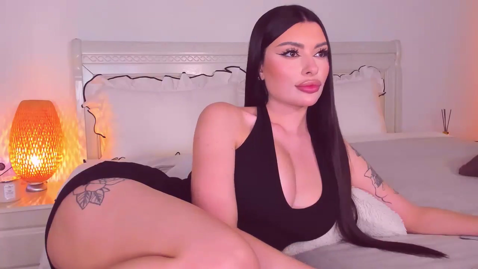 Gallery image thumbnail from Mary_Harris_'s myfreecams stream on, 10/25/2024, 13:28 image 19 of 20