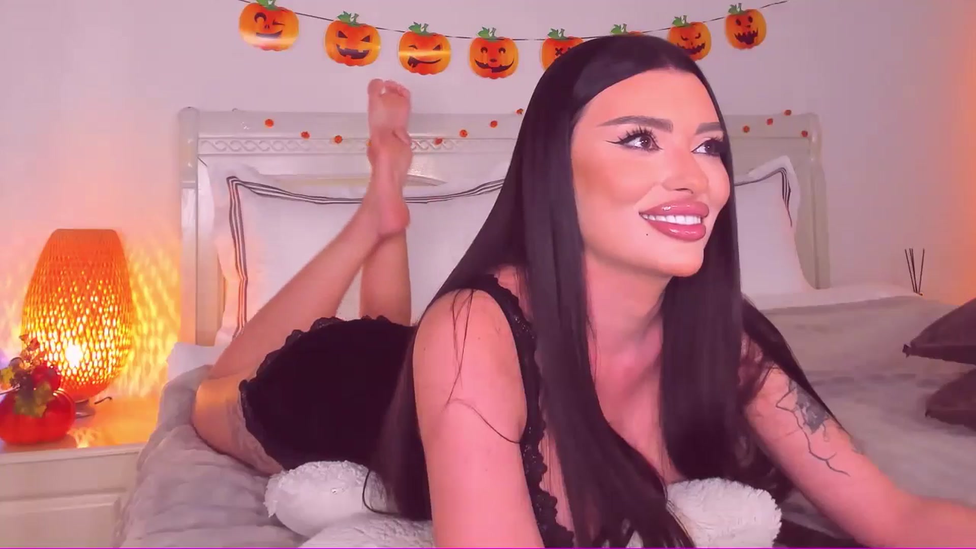 Gallery image thumbnail from Mary_Harris_'s myfreecams stream on, 11/02/2024, 20:16 image 17 of 20