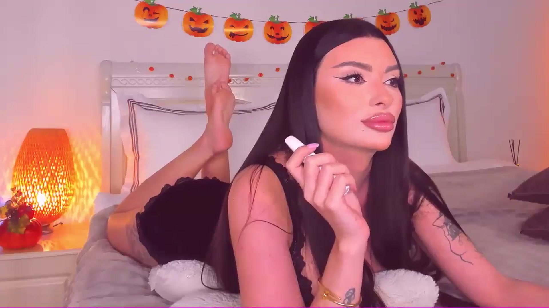 Gallery image thumbnail from Mary_Harris_'s myfreecams stream on, 11/02/2024, 20:16 image 16 of 20