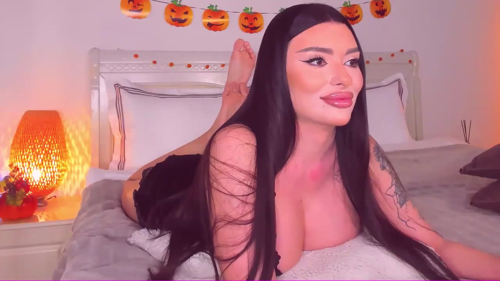 Gallery image thumbnail from Mary_Harris_'s myfreecams stream on, 11/02/2024, 20:41 image 2 of 20