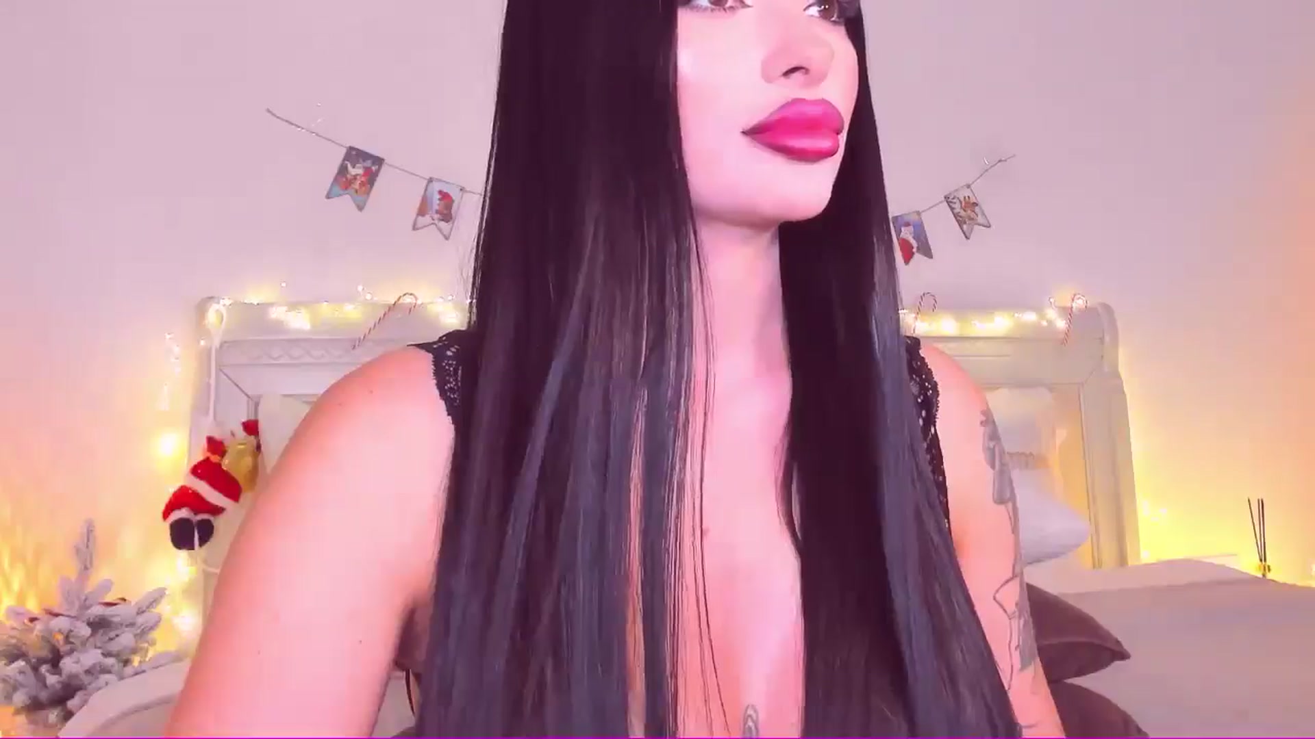 Gallery image thumbnail from Mary_Harris_'s myfreecams stream on, 12/13/2024, 15:56 image 10 of 20