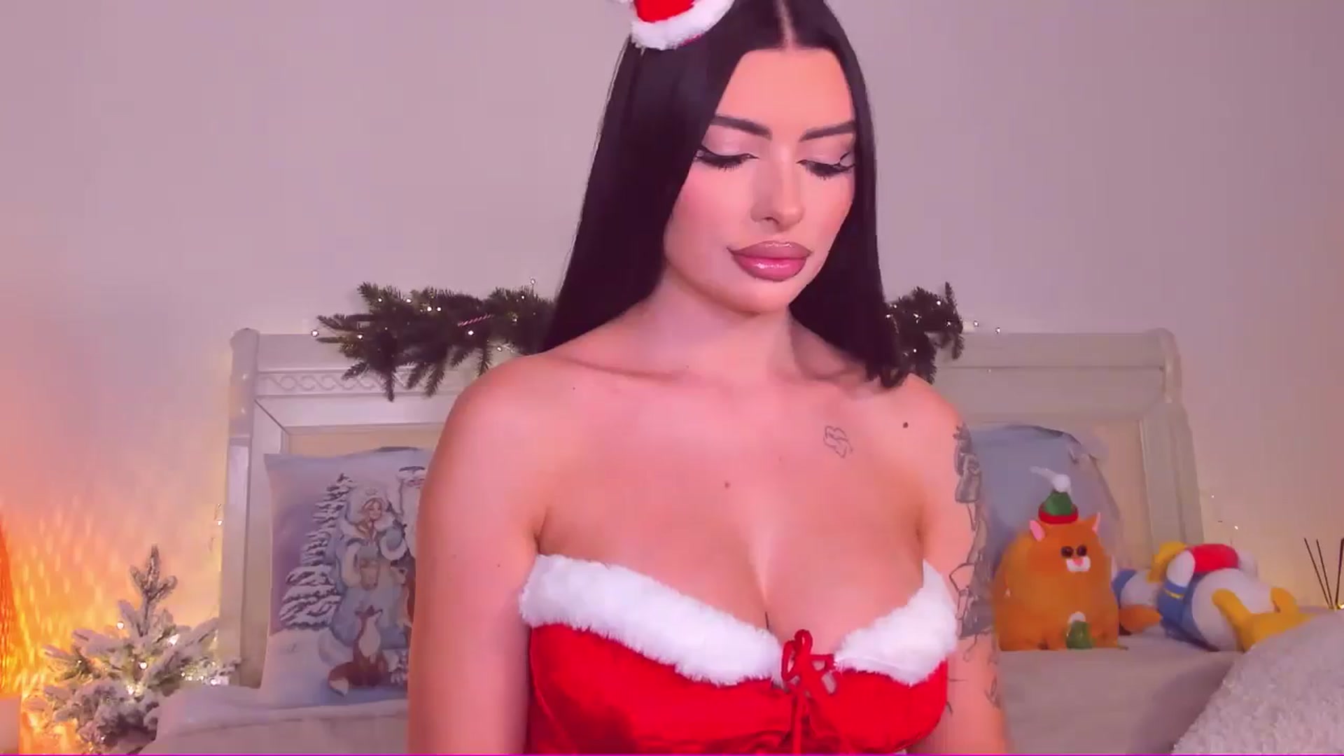 Gallery image thumbnail from Mary_Harris_'s myfreecams stream on, 12/23/2024, 08:58 image 10 of 20