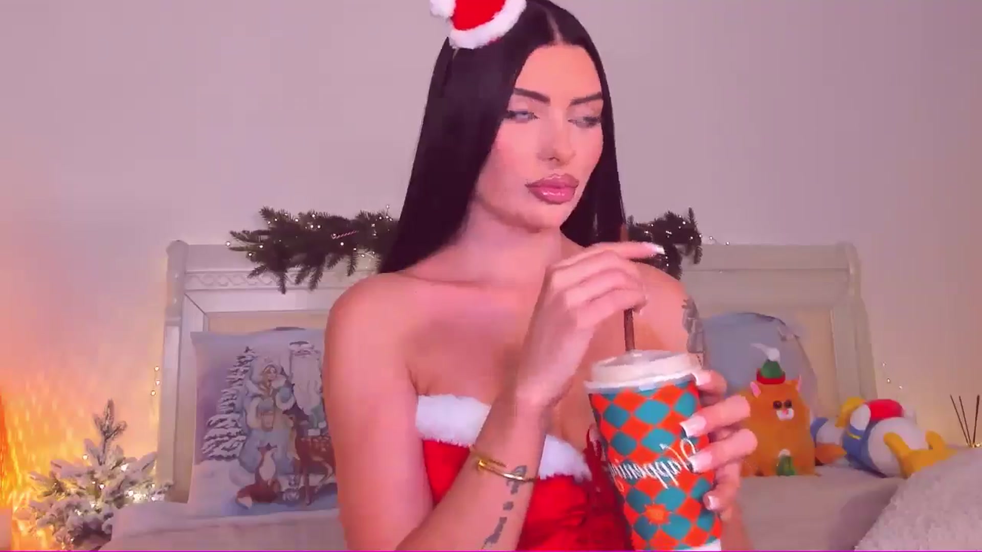 Gallery image thumbnail from Mary_Harris_'s myfreecams stream on, 12/23/2024, 08:58 image 2 of 20