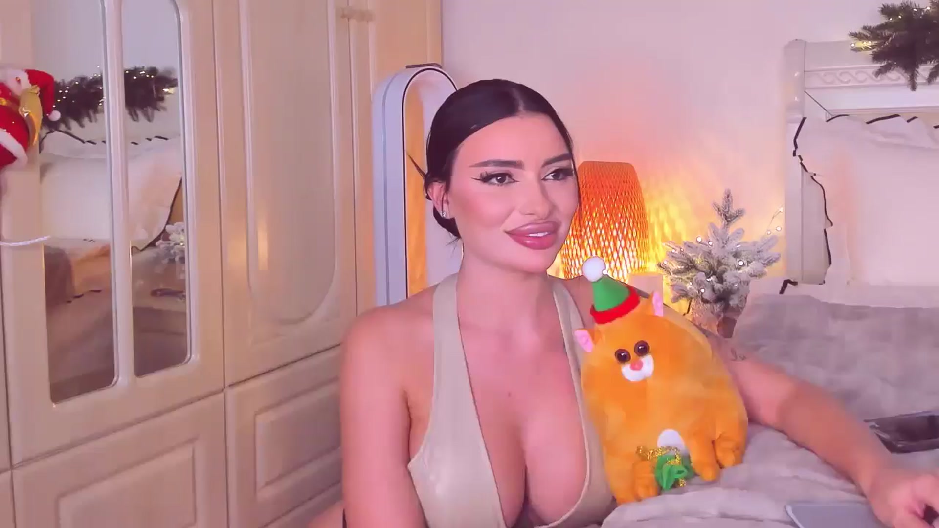 Gallery image thumbnail from Mary_Harris_'s myfreecams stream on, 01/05/2025, 22:44 image 12 of 20