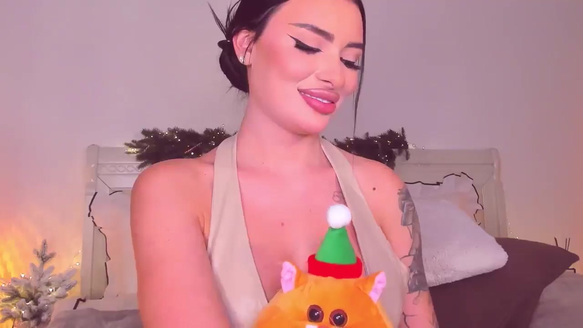 Gallery image thumbnail from Mary_Harris_'s myfreecams stream on, 01/05/2025, 22:44 image 15 of 20