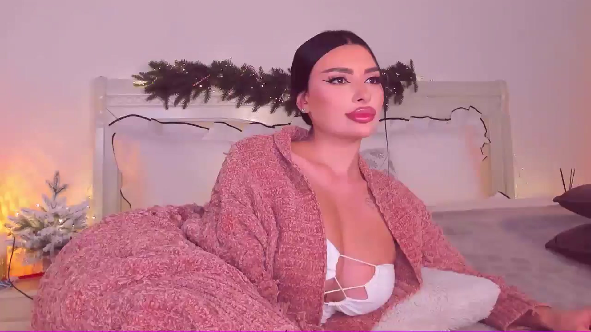 Gallery image thumbnail from Mary_Harris_'s myfreecams stream on, 01/07/2025, 20:07 image 14 of 20