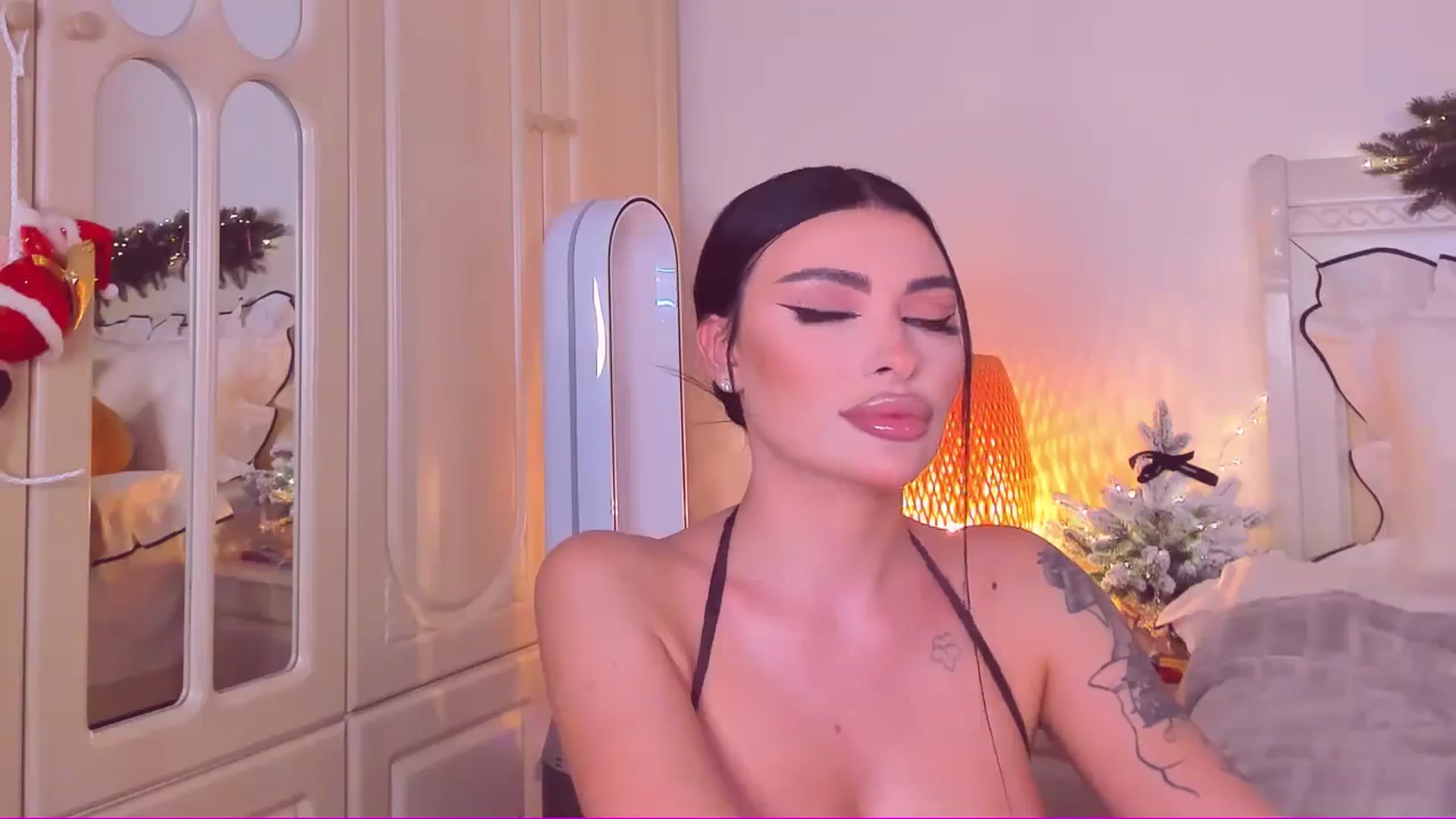 Gallery image thumbnail from Mary_Harris_'s myfreecams stream on, 01/09/2025, 01:26 image 3 of 20